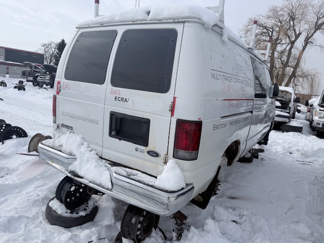 FORD ECONOLINE 2011