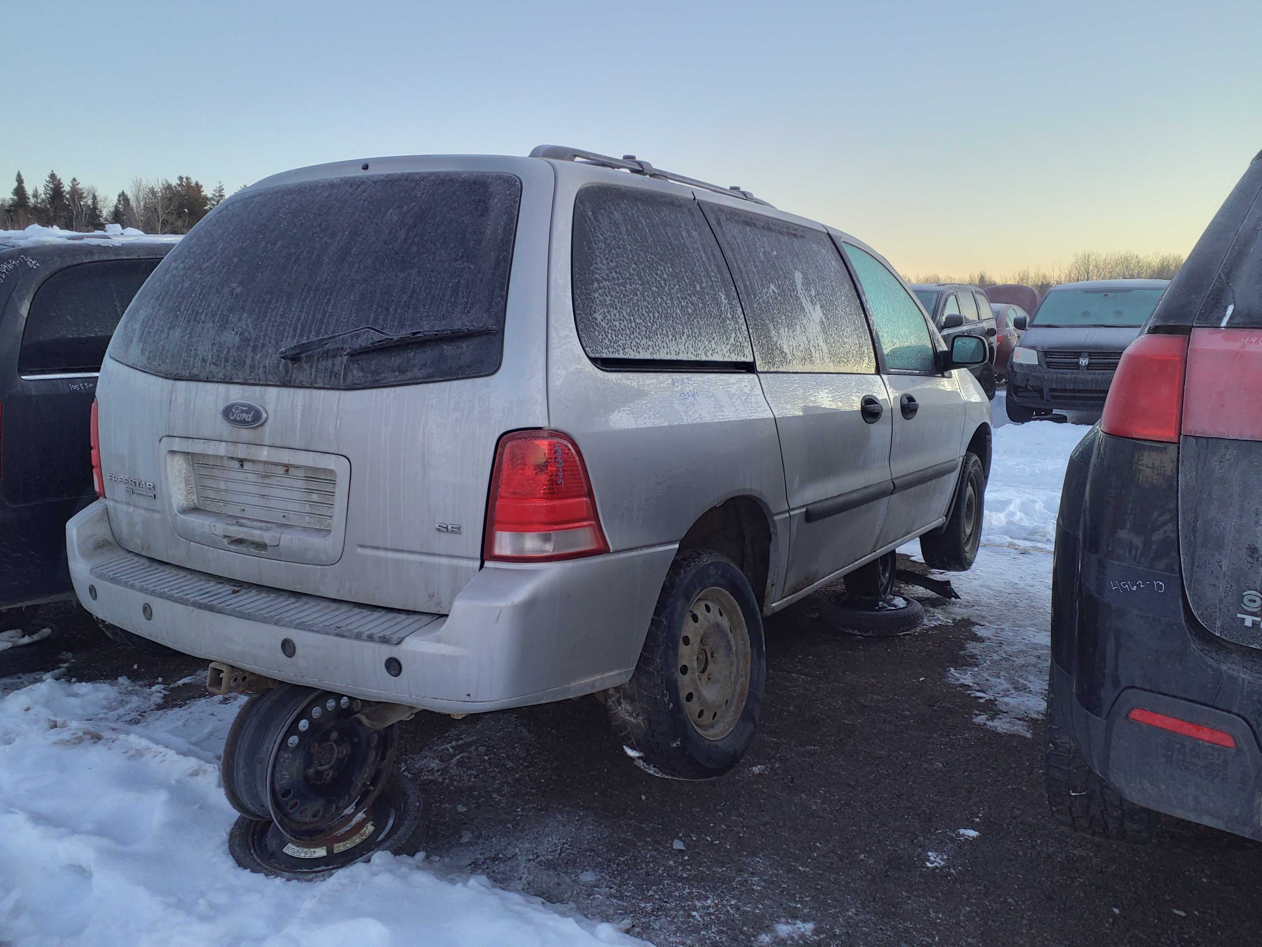 FORD FREESTAR 2005