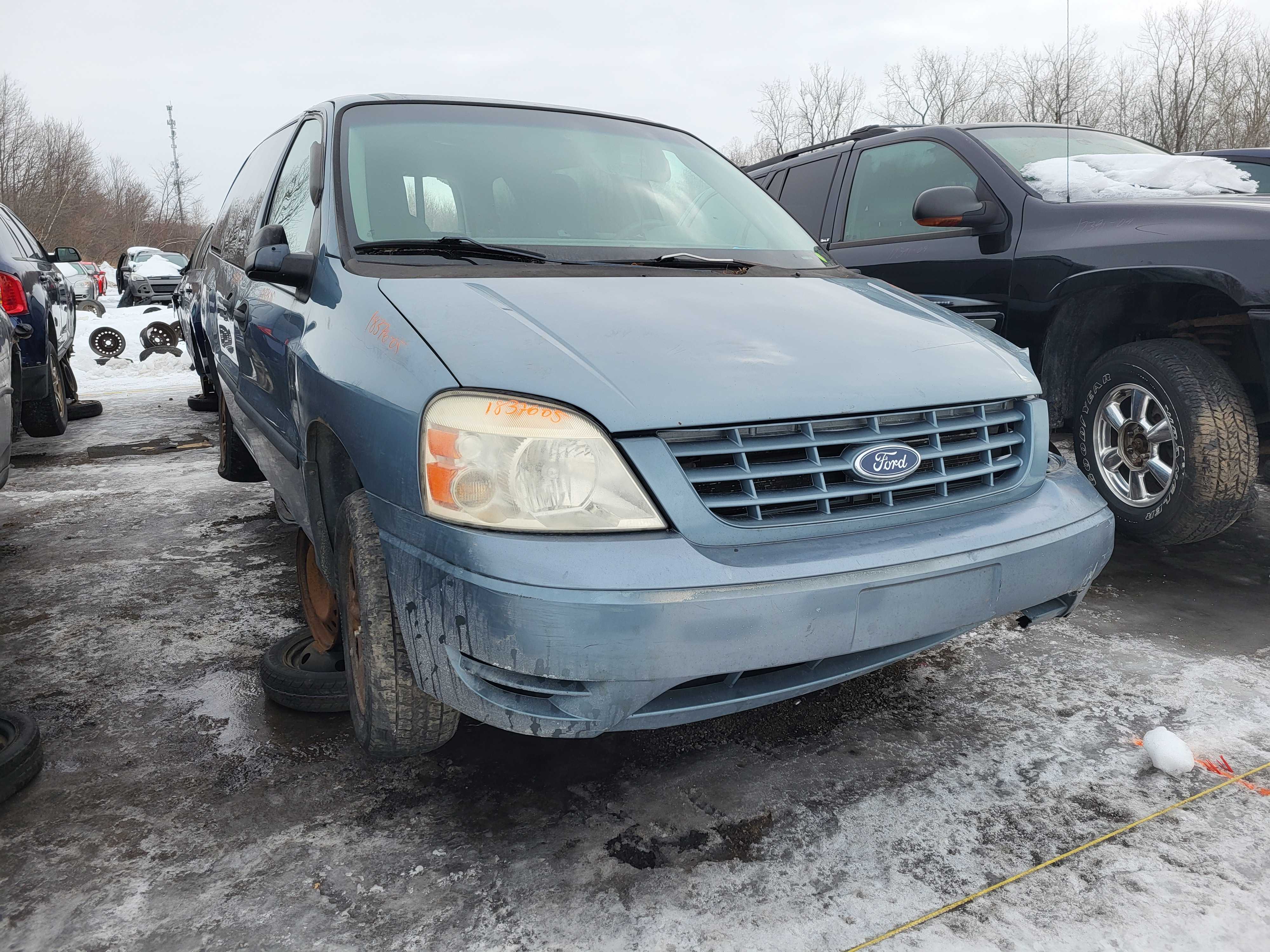 FORD FREESTAR 2005