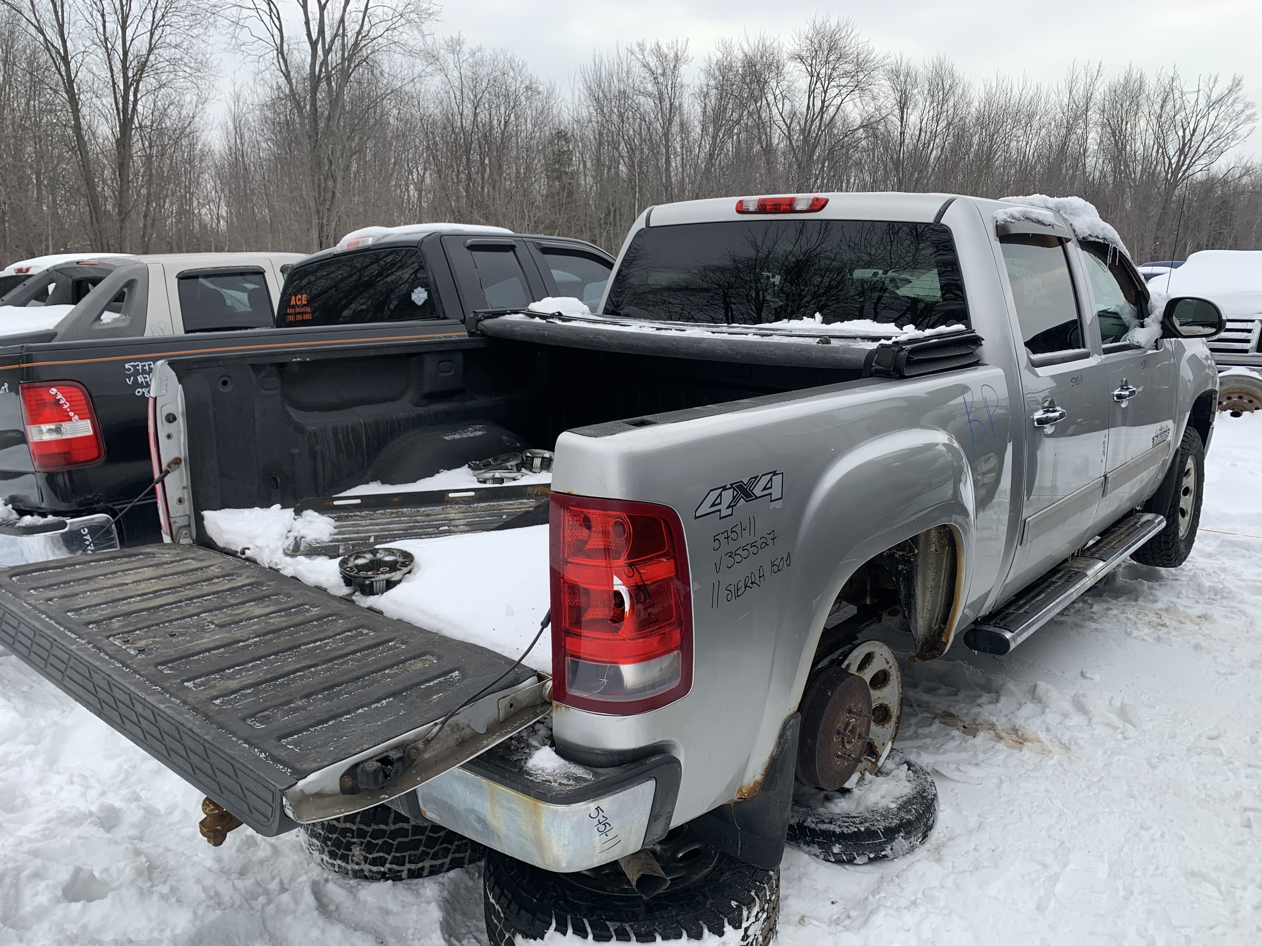 GMC SIERRA 1500 2011