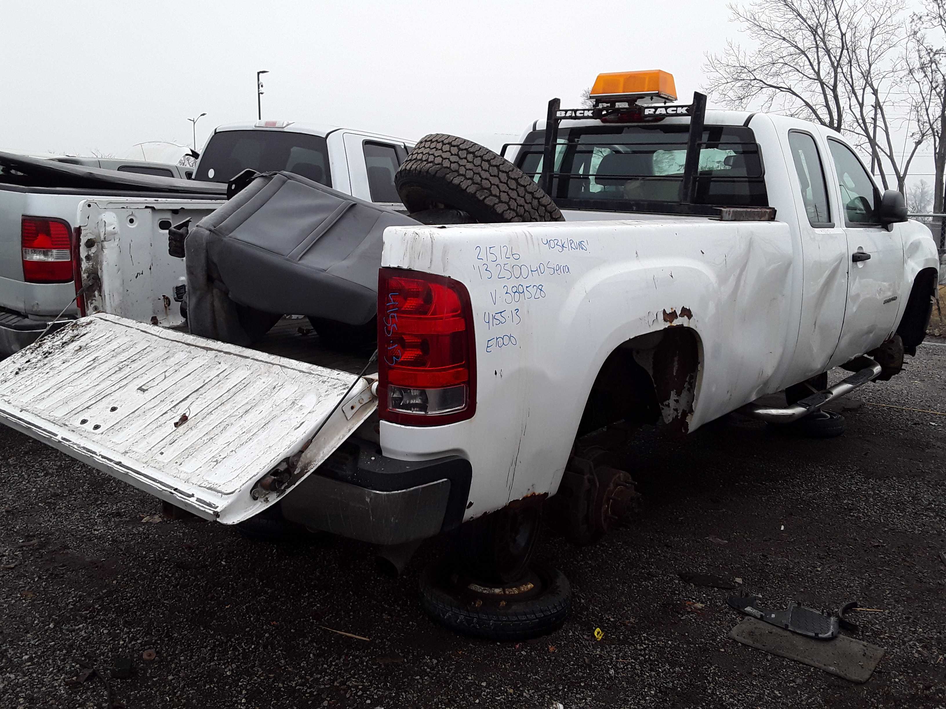 GMC SIERRA 2500 2013