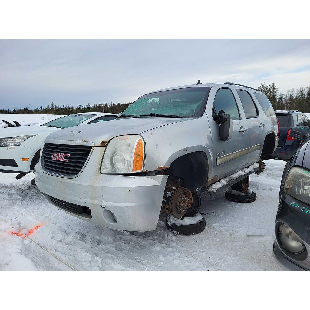 GMC YUKON 2013