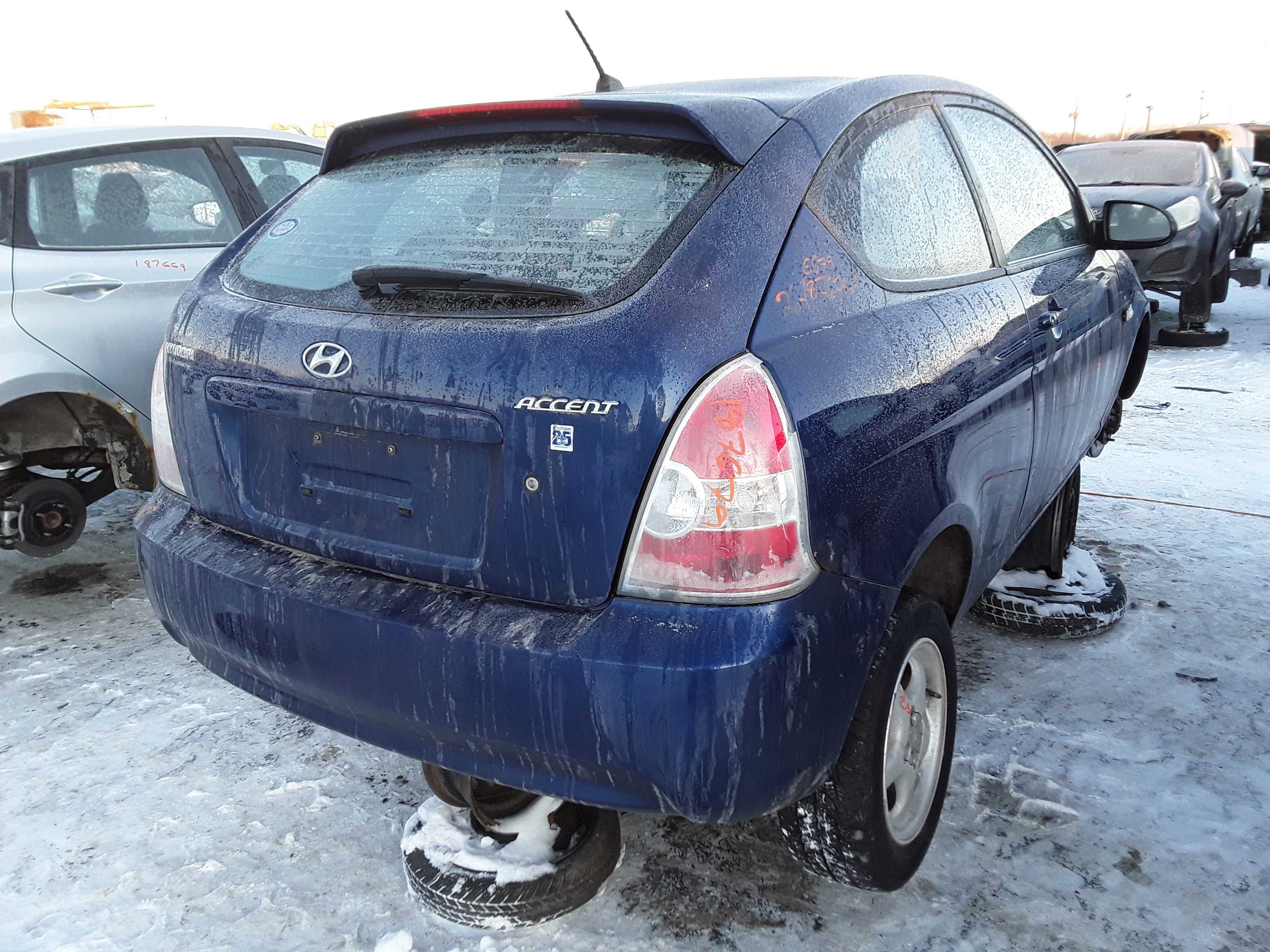 HYUNDAI ACCENT 2009