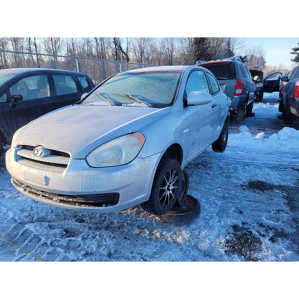 HYUNDAI ACCENT 2009