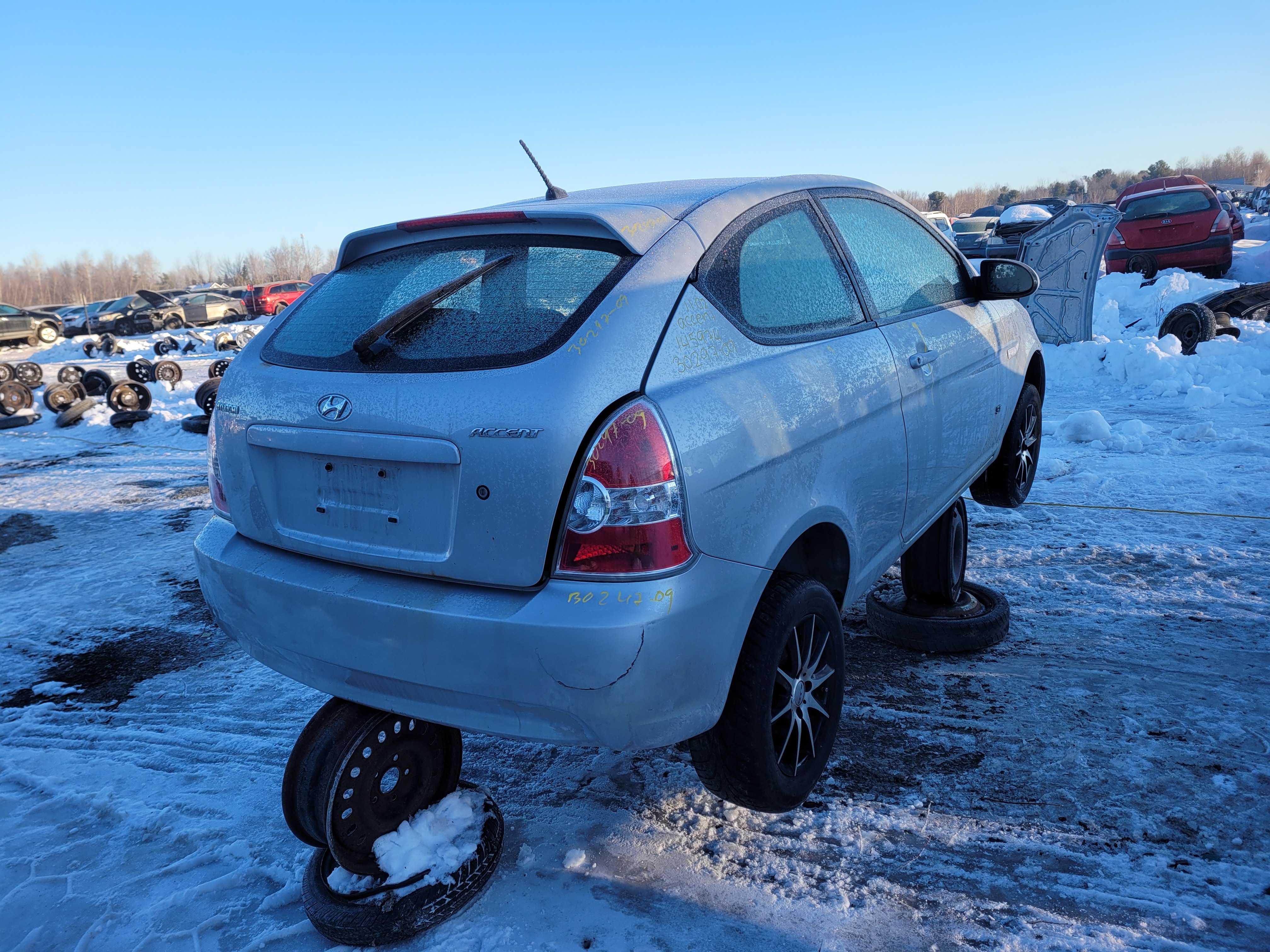 HYUNDAI ACCENT 2009