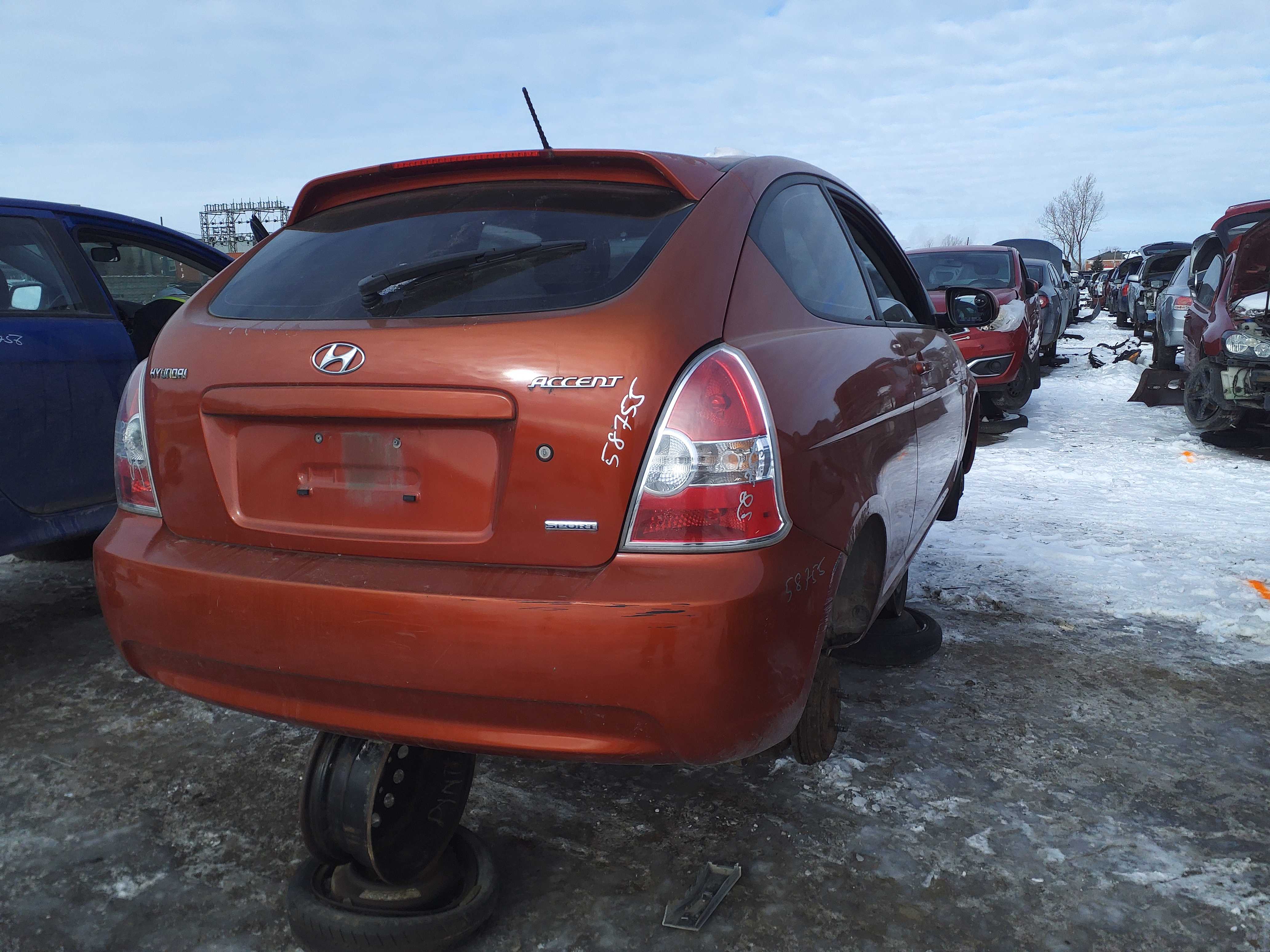 HYUNDAI ACCENT 2010