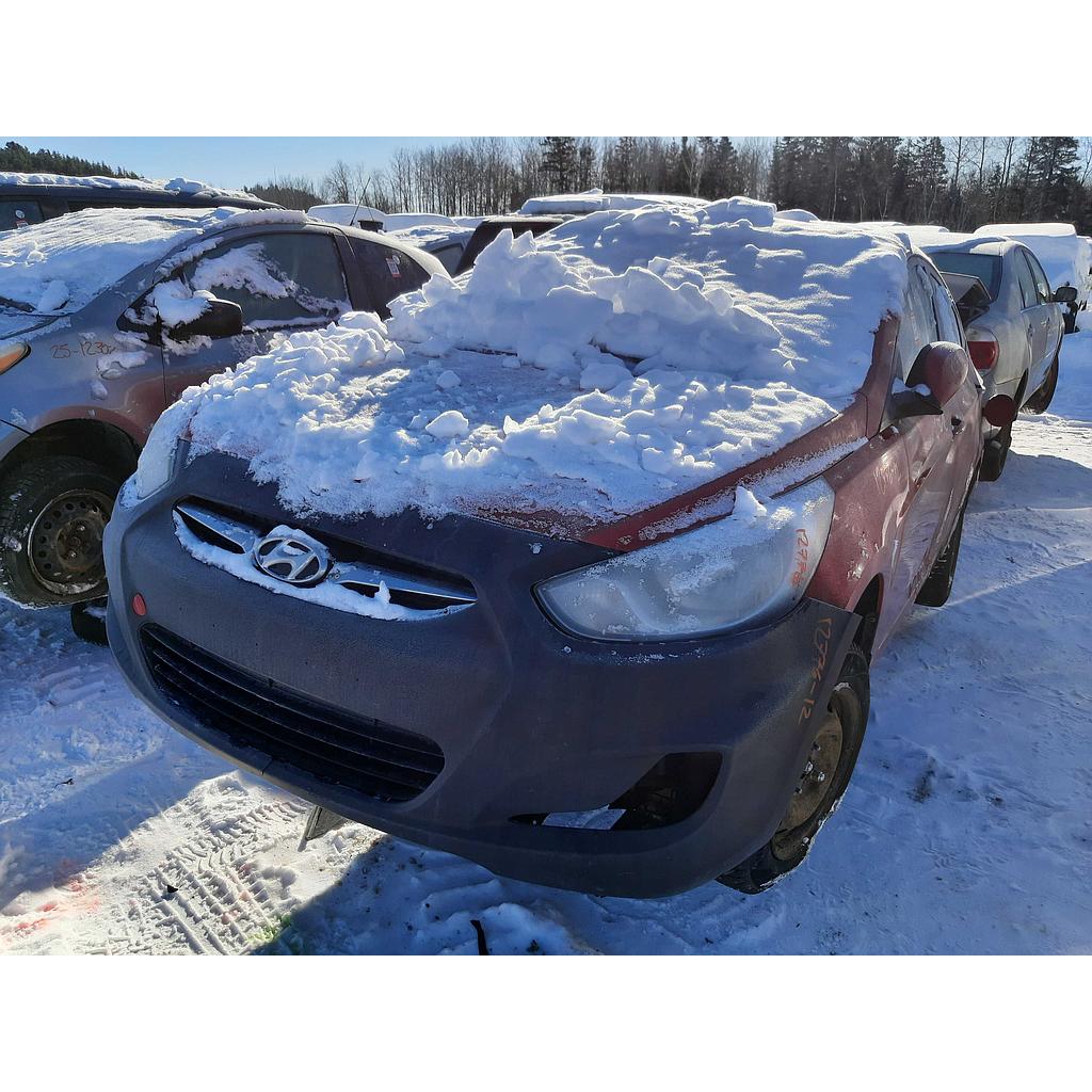 HYUNDAI ACCENT 2012