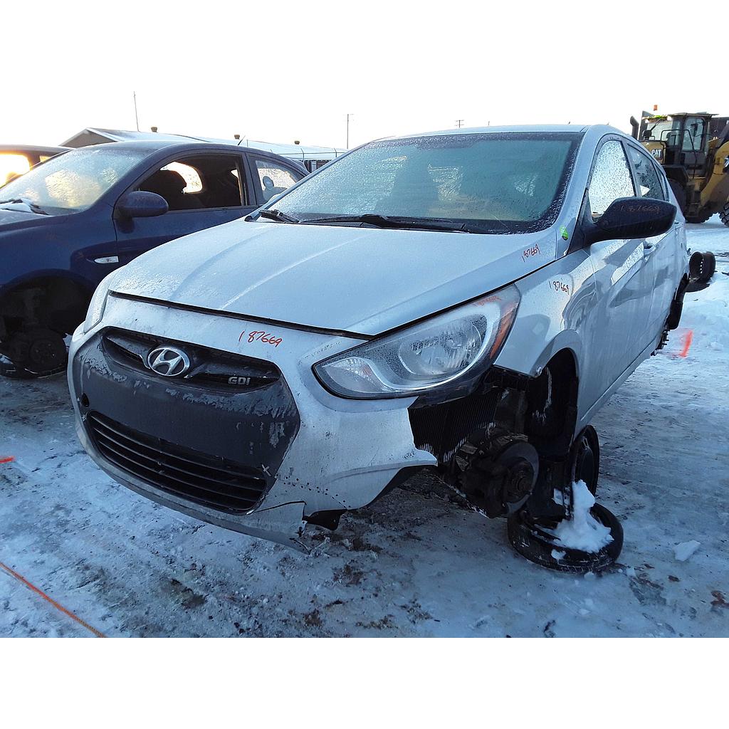 HYUNDAI ACCENT 2013