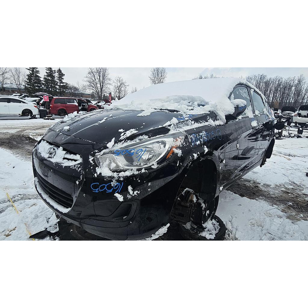 HYUNDAI ACCENT 2013
