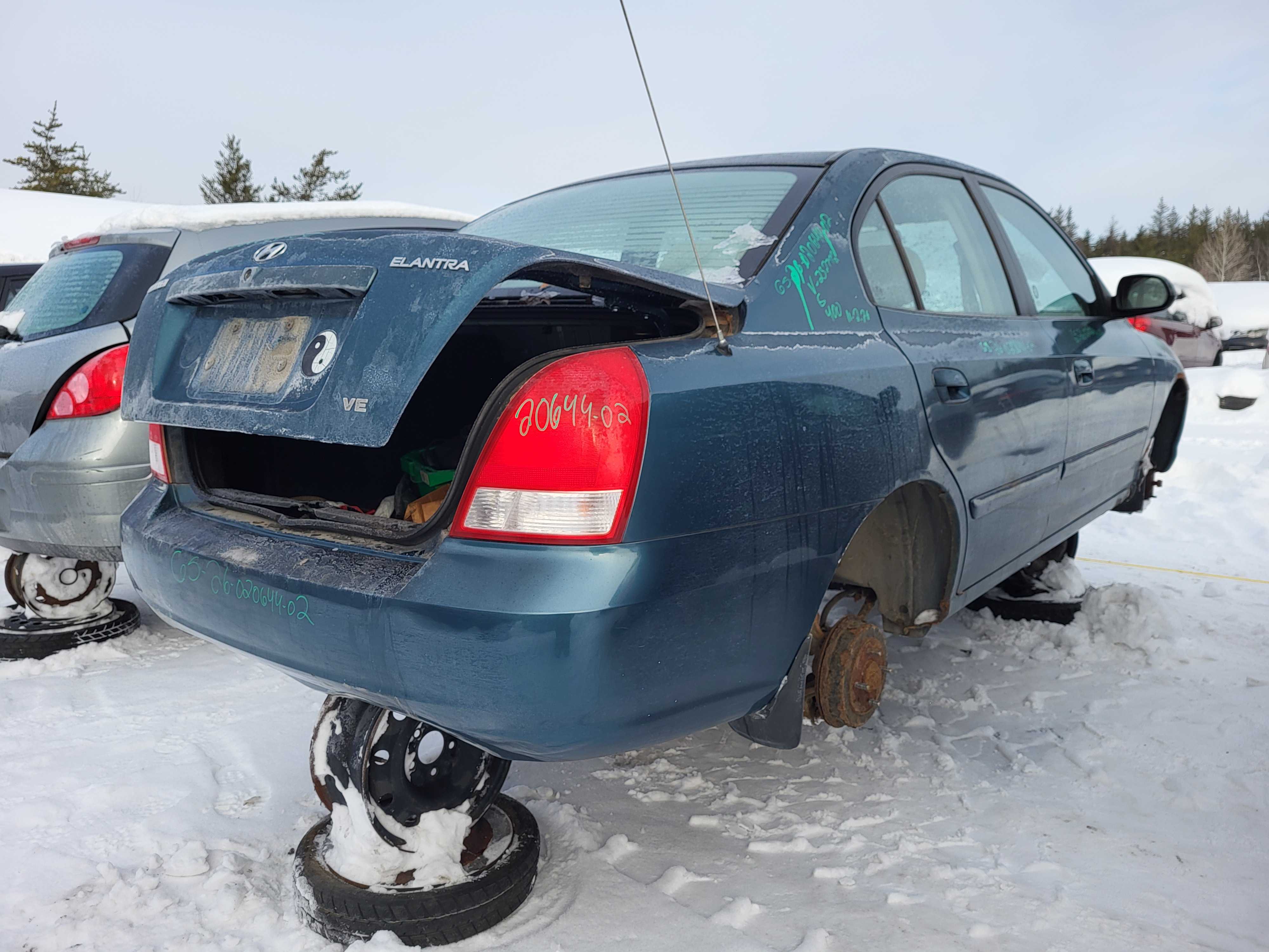 HYUNDAI ELANTRA 2002