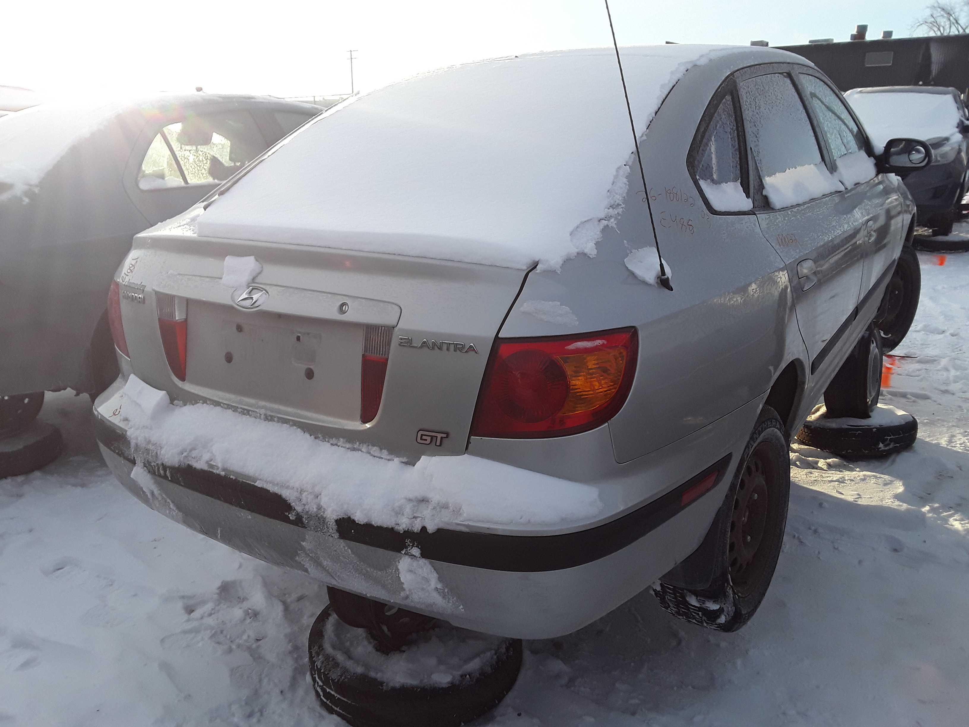 HYUNDAI ELANTRA 2003