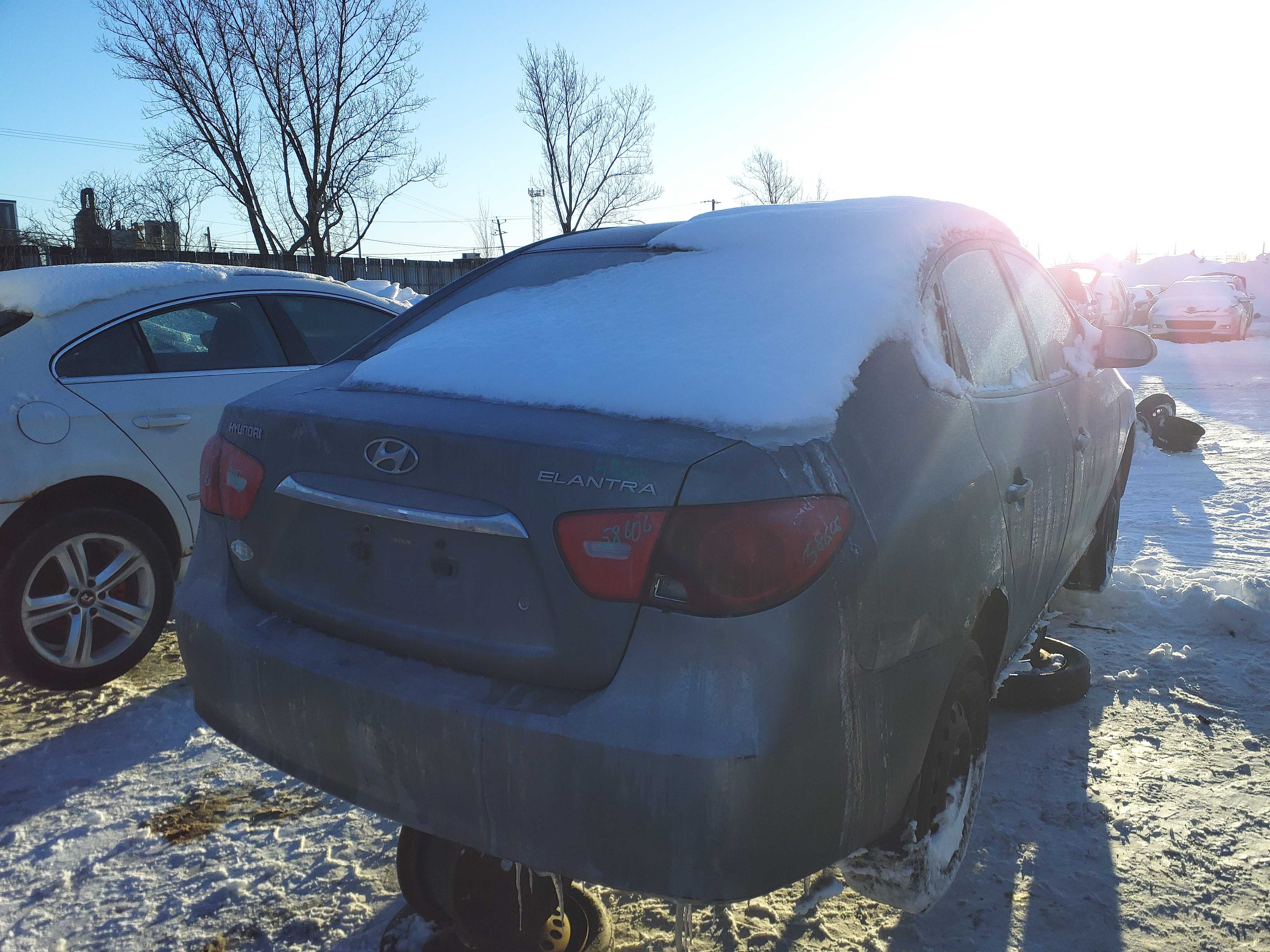 HYUNDAI ELANTRA 2010