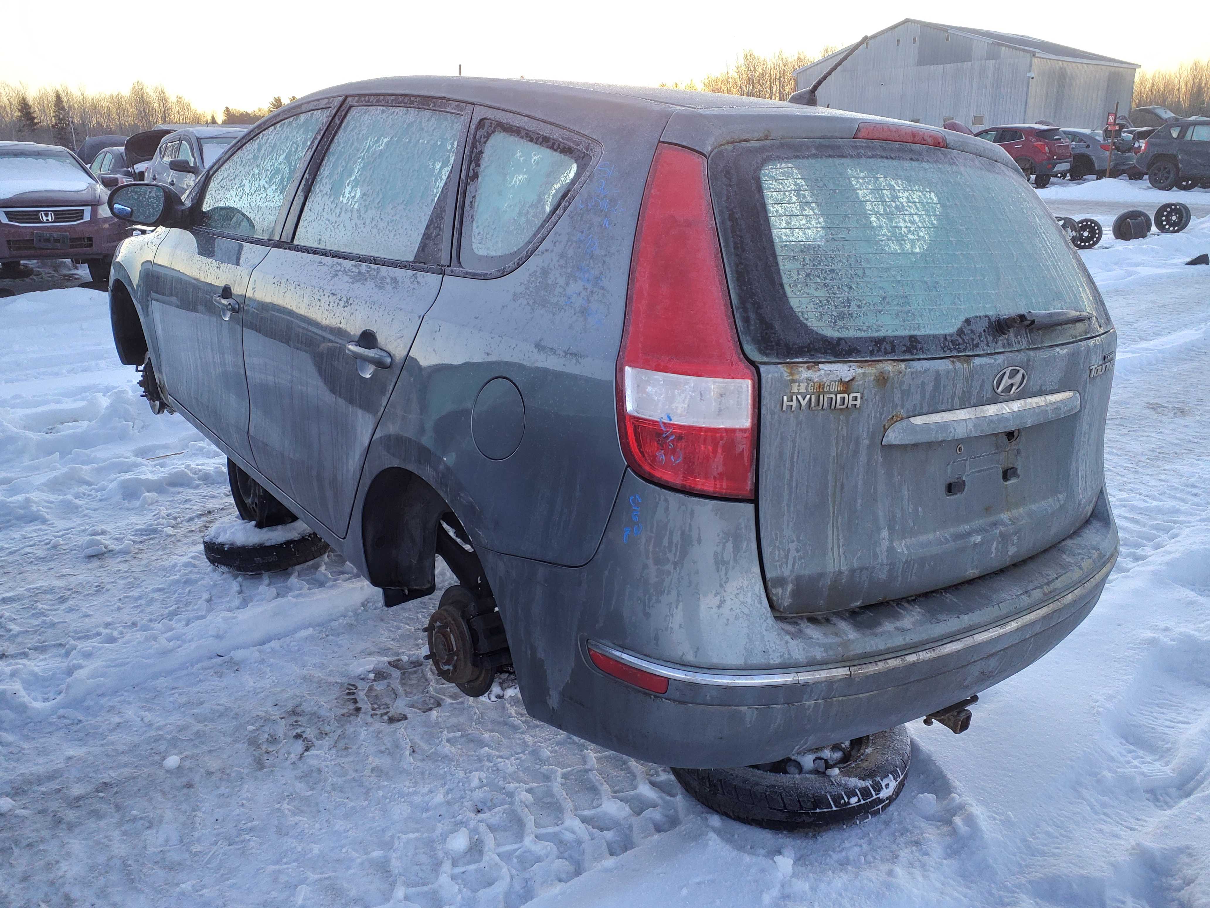 HYUNDAI ELANTRA 2010