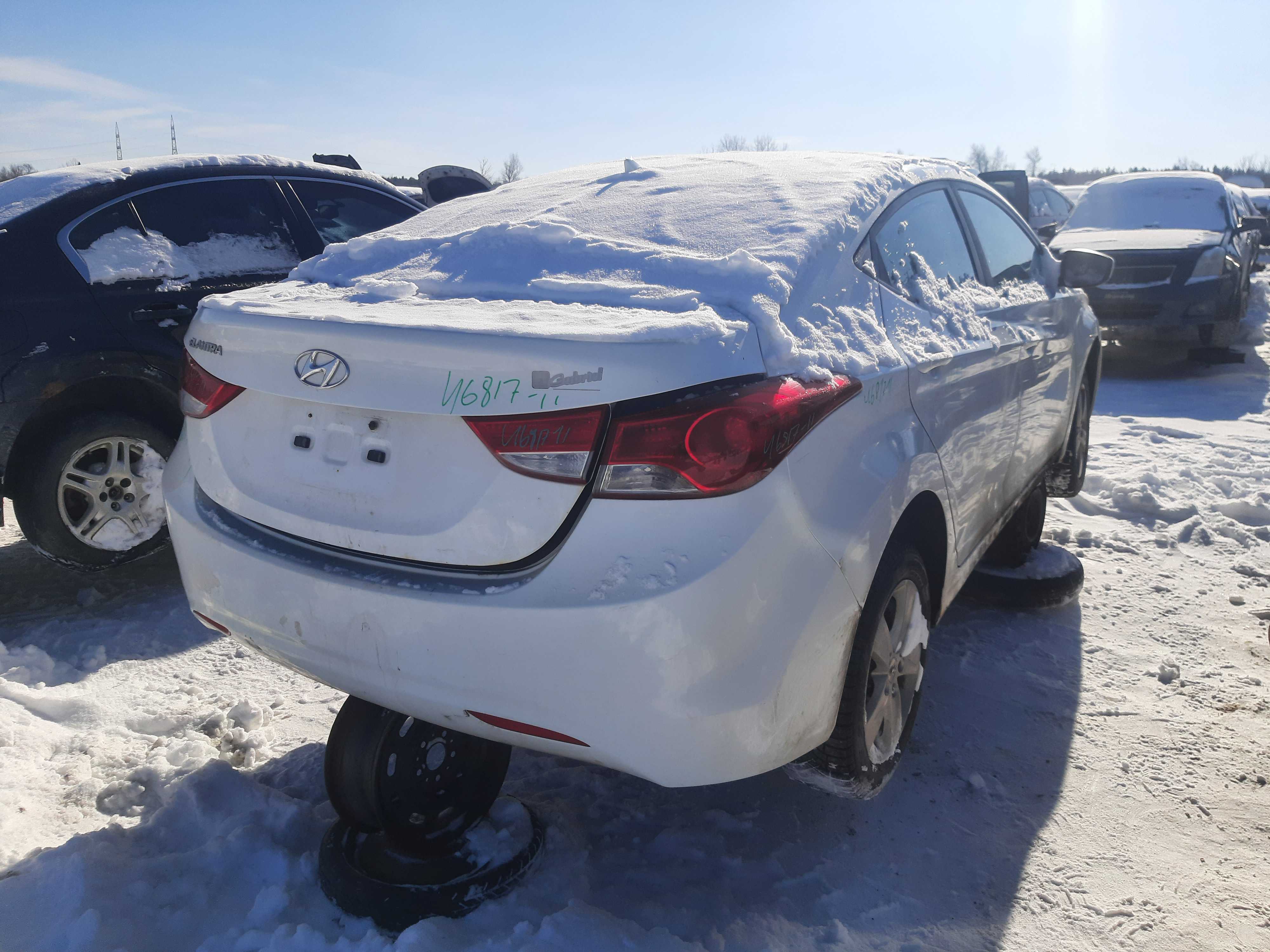 HYUNDAI ELANTRA 2011