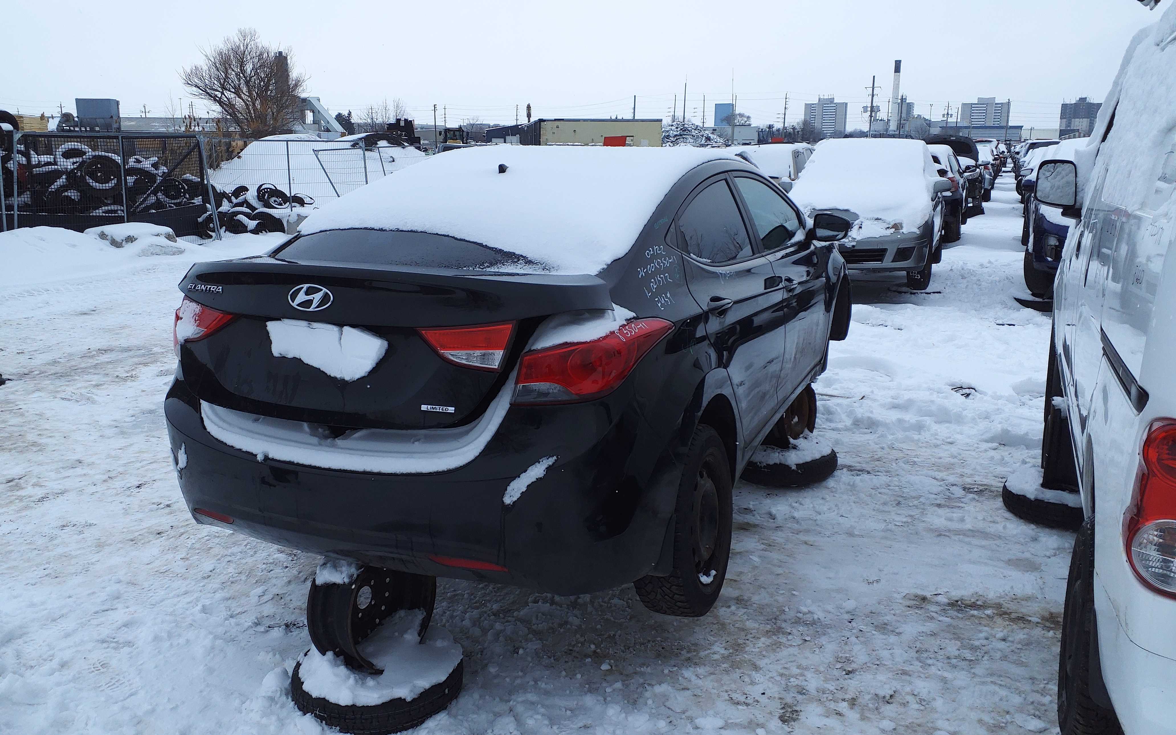 HYUNDAI ELANTRA 2011