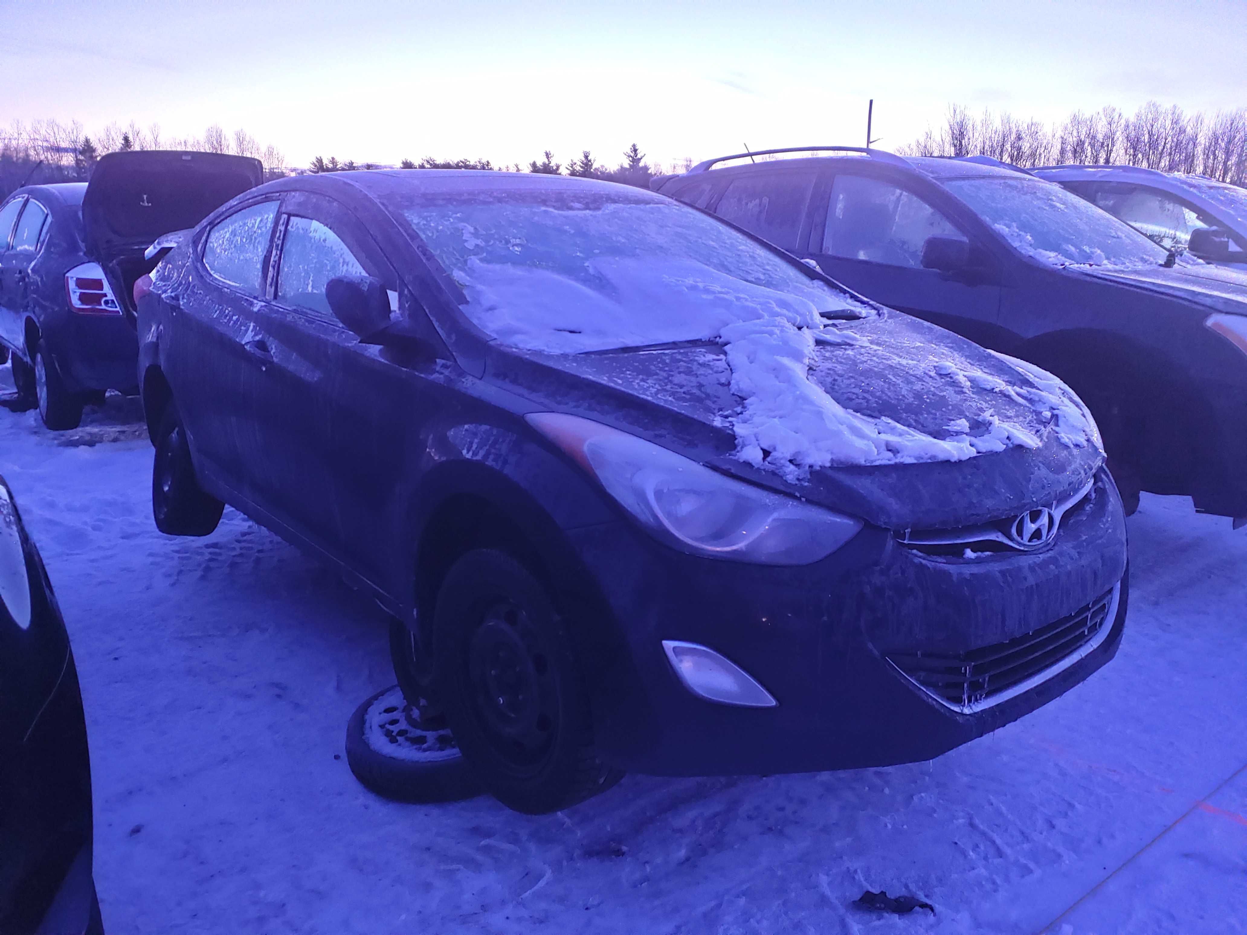 HYUNDAI ELANTRA 2012