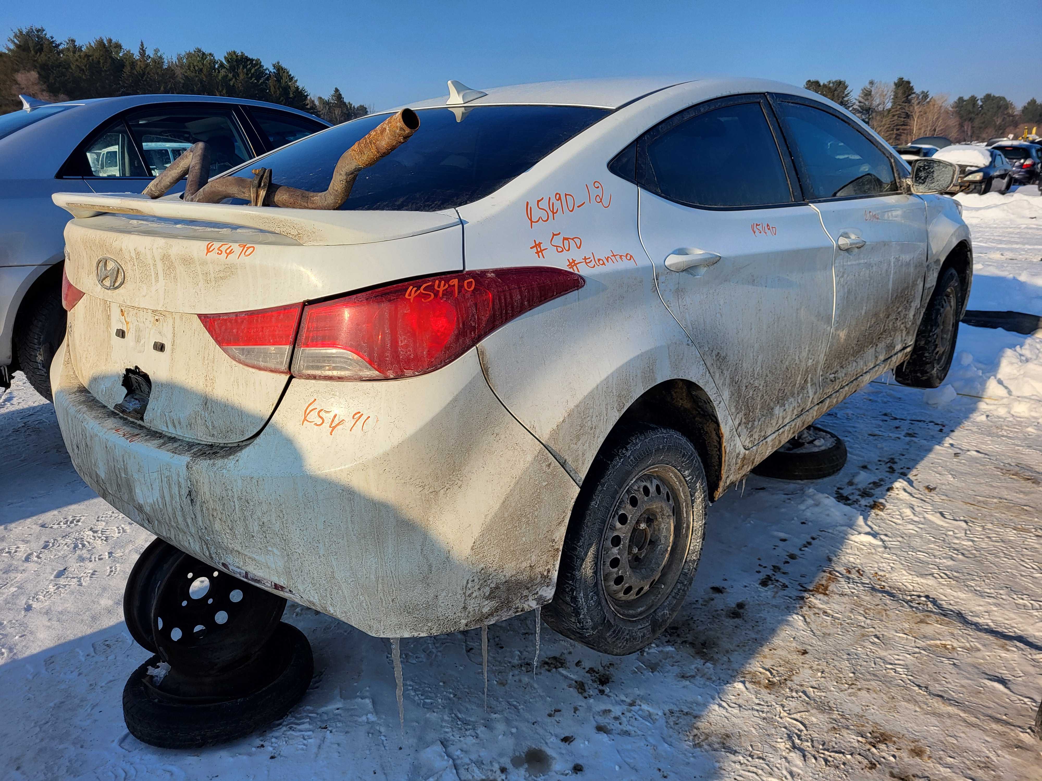 HYUNDAI ELANTRA 2012