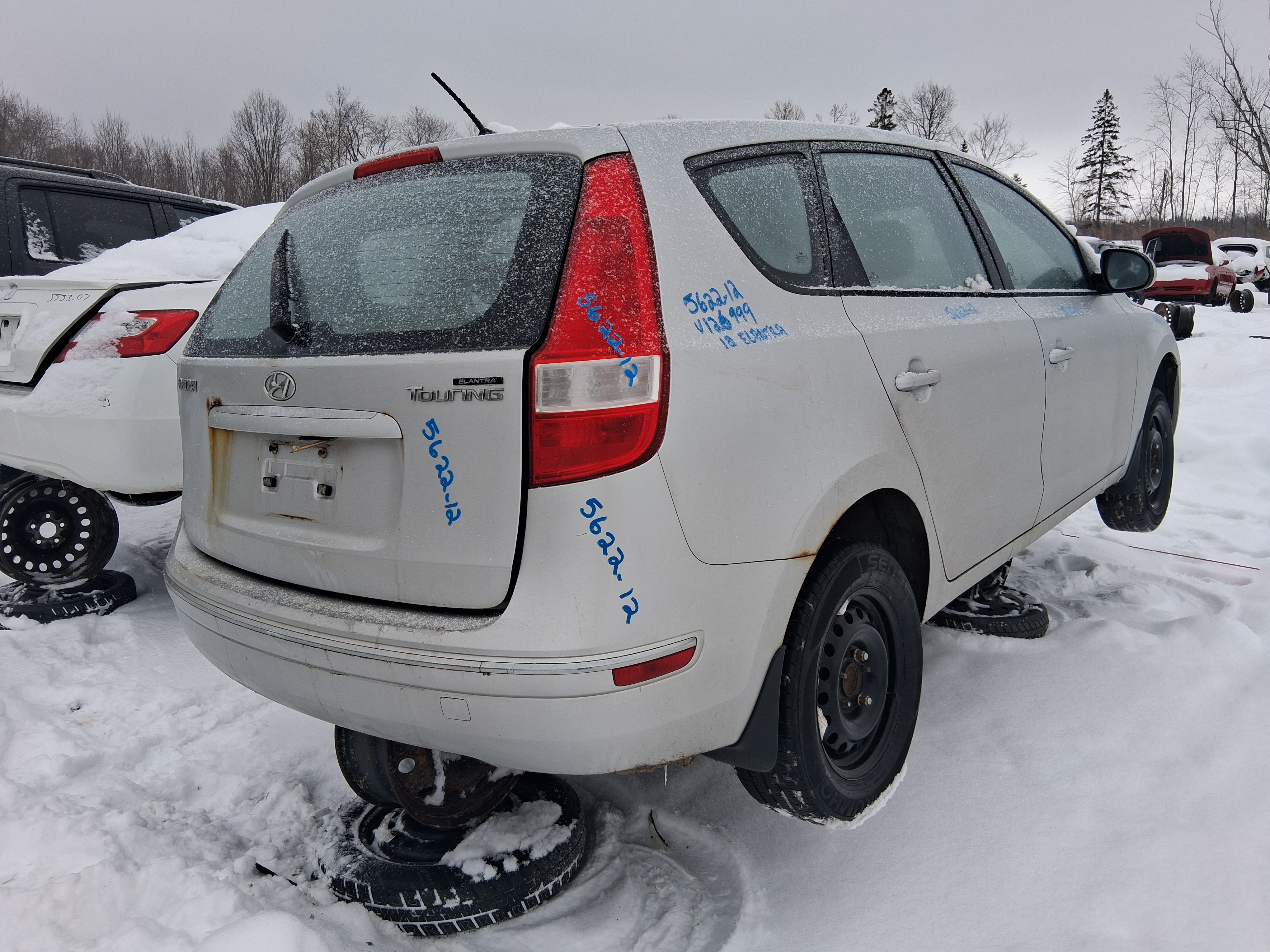 HYUNDAI ELANTRA 2012