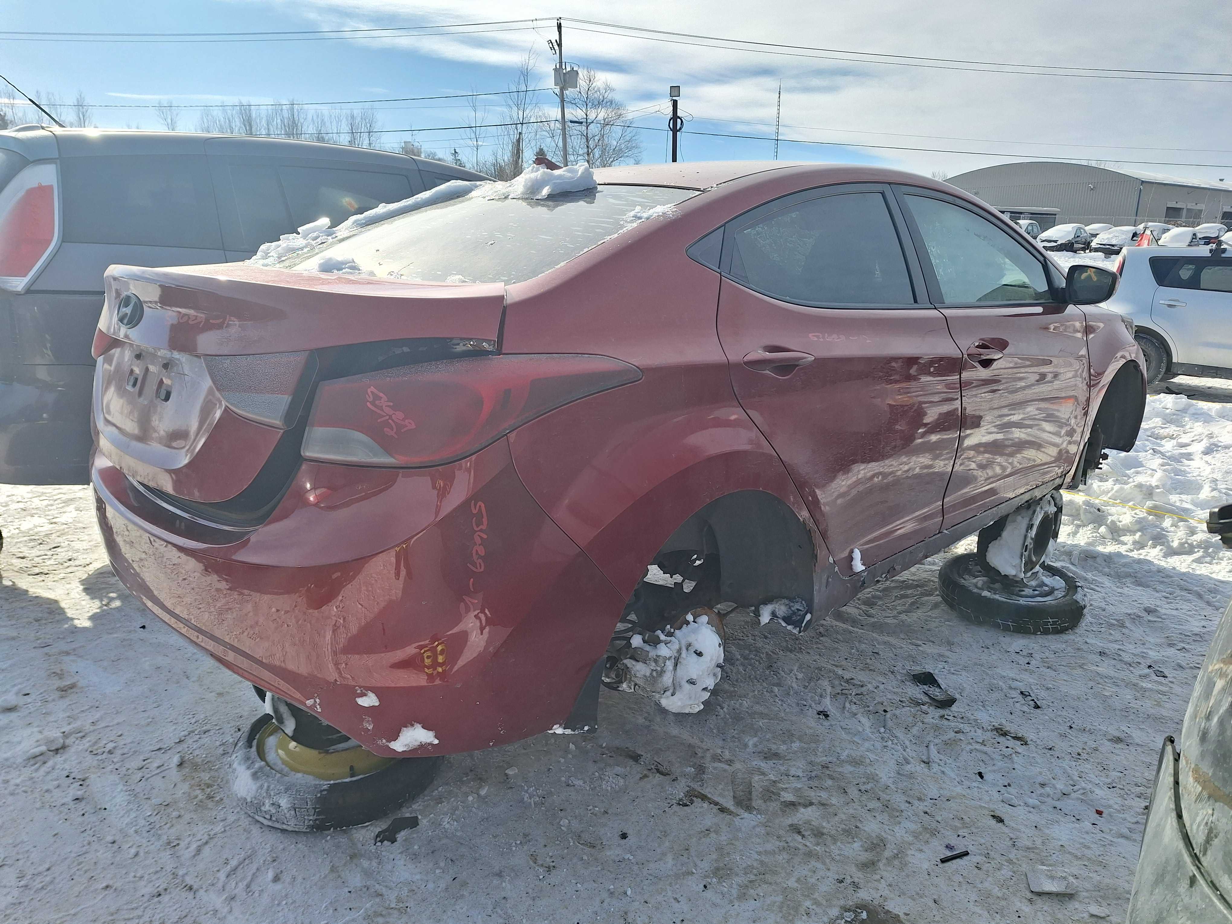 HYUNDAI ELANTRA 2012