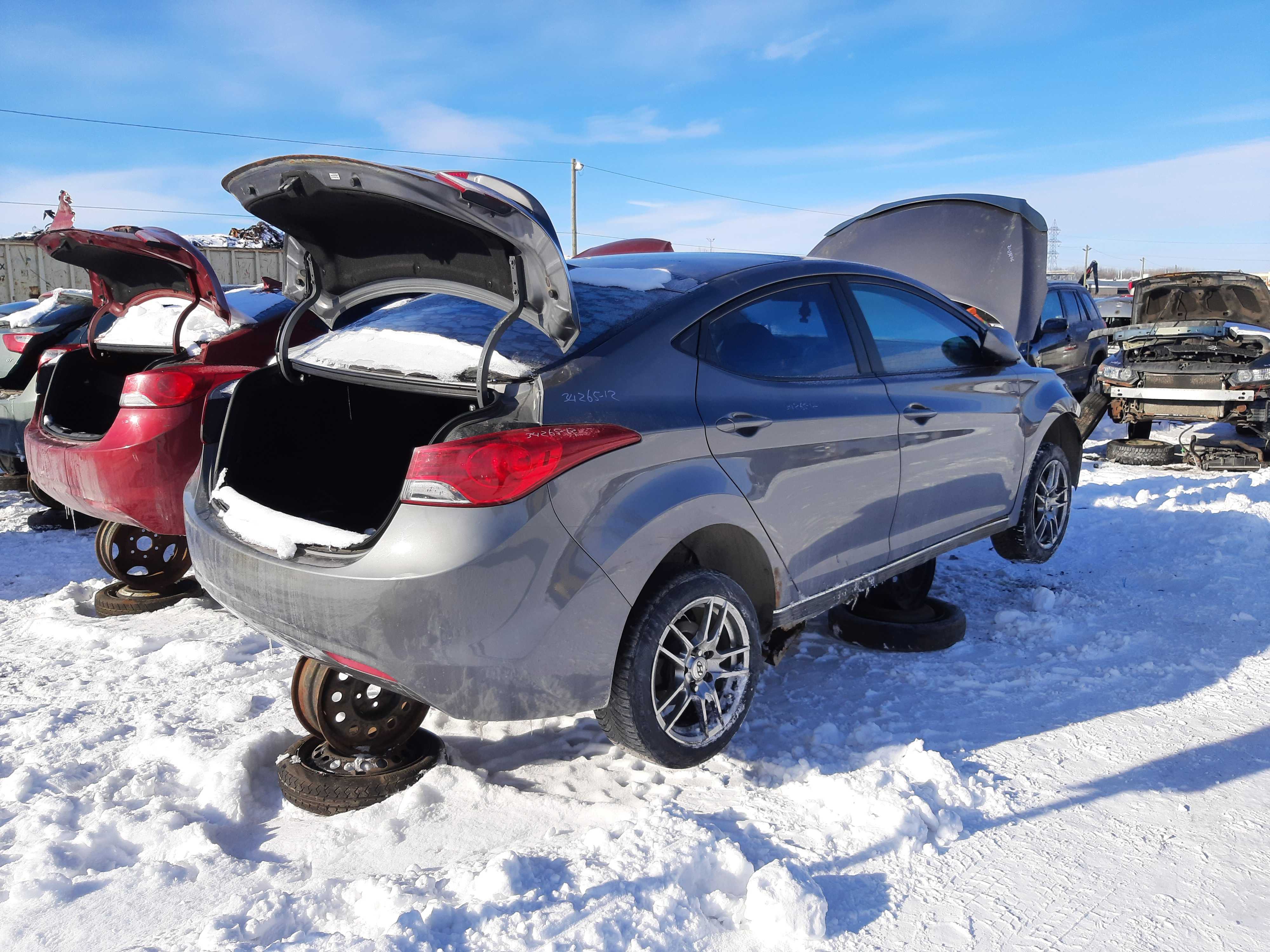 HYUNDAI ELANTRA 2012