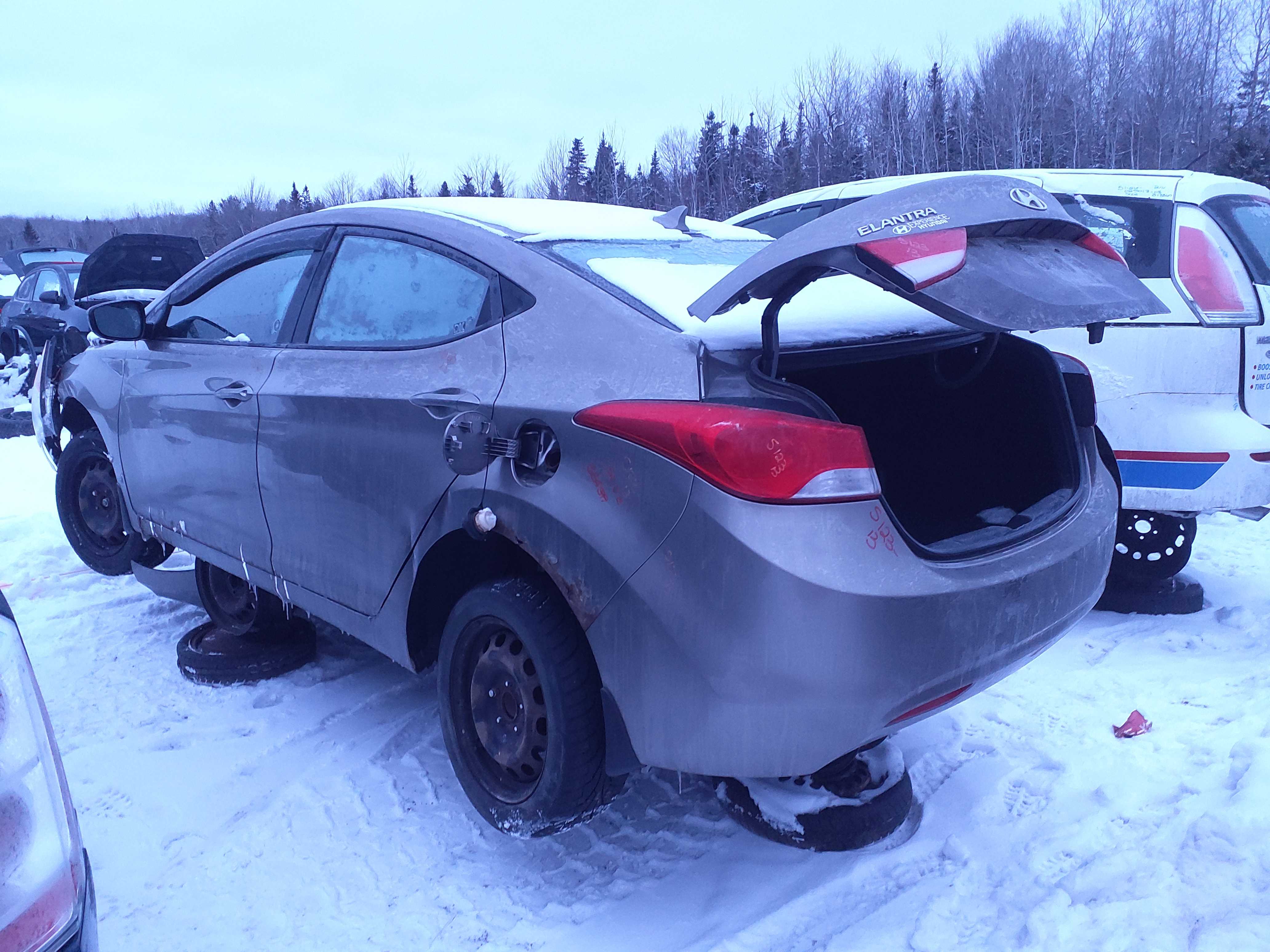 HYUNDAI ELANTRA 2013