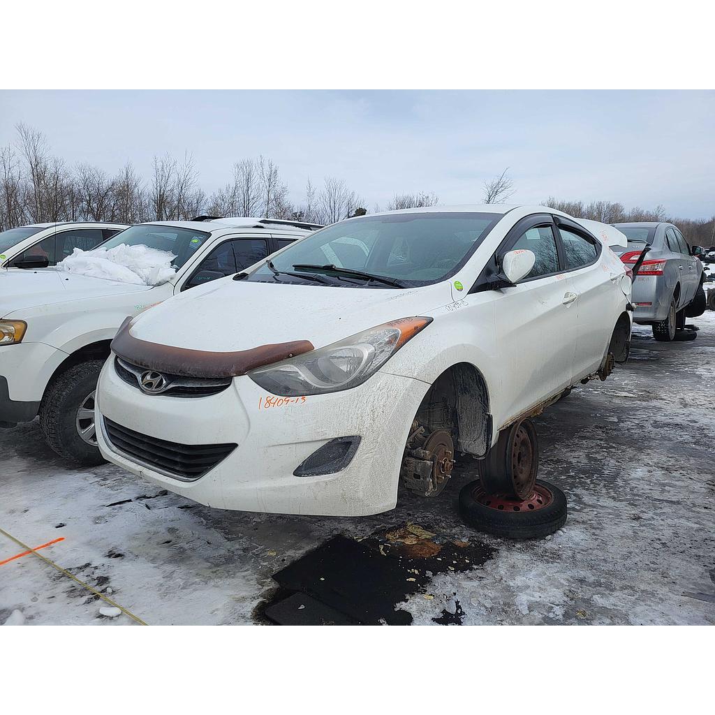 HYUNDAI ELANTRA 2013