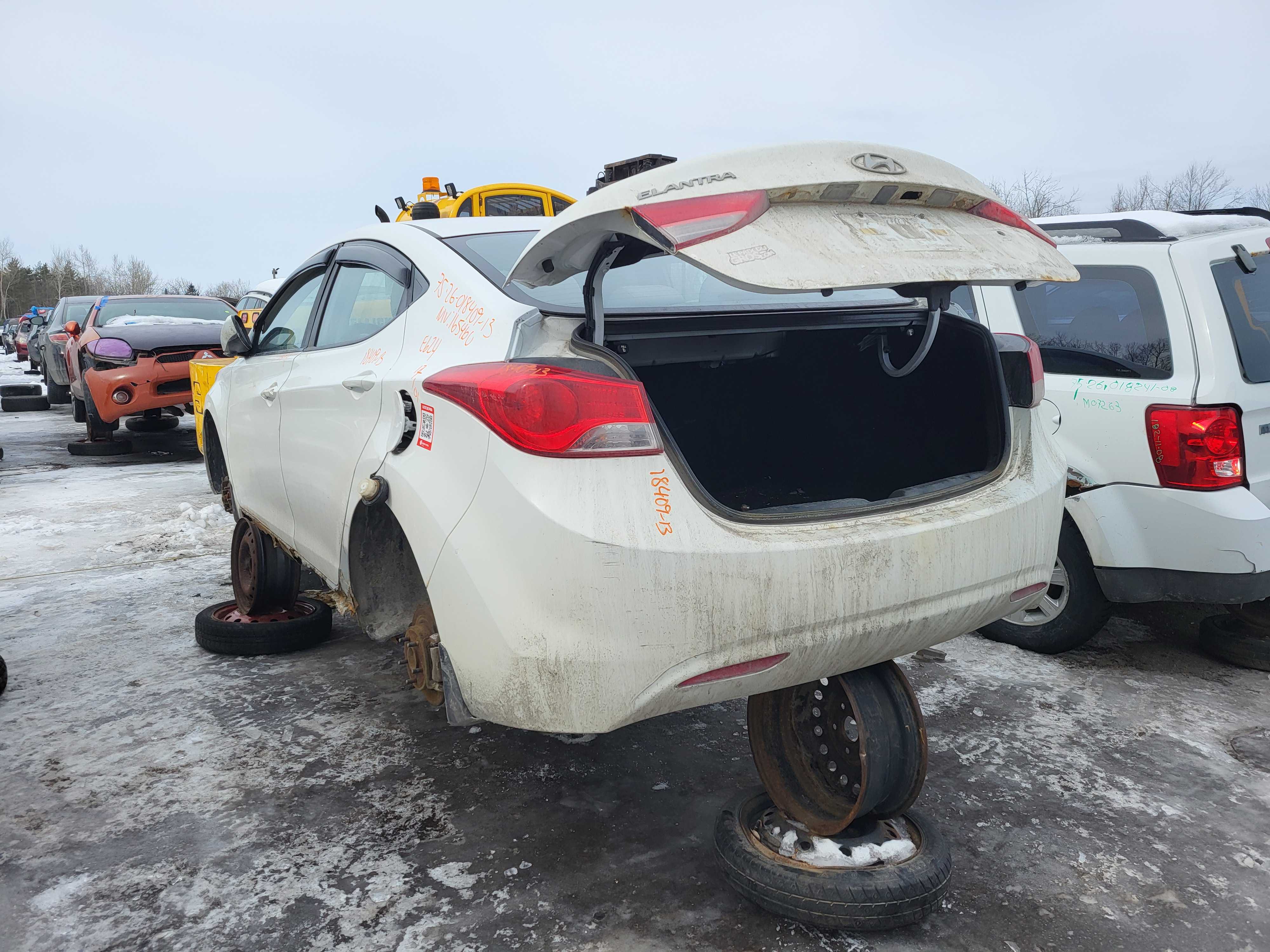 HYUNDAI ELANTRA 2013