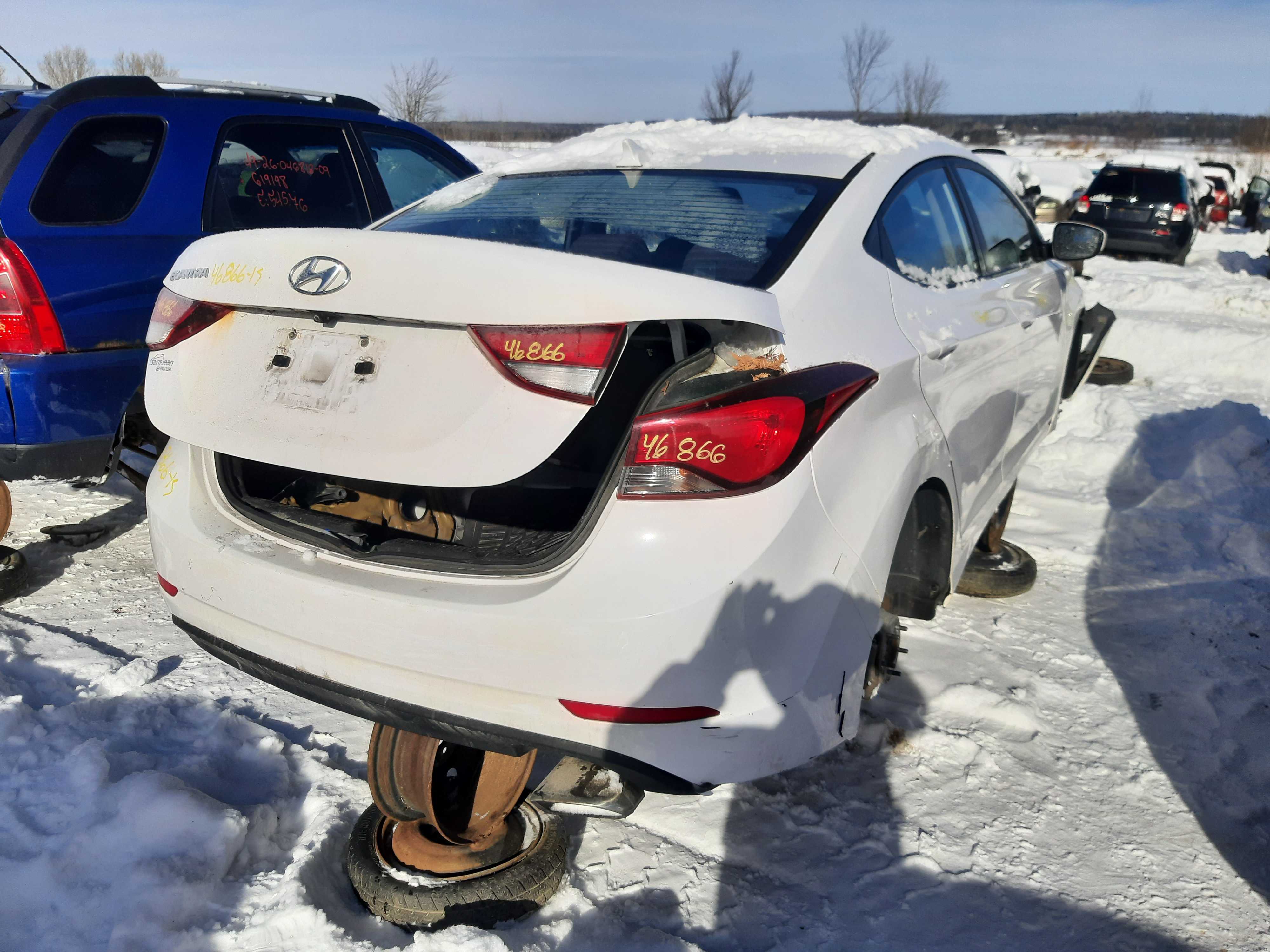 HYUNDAI ELANTRA 2015