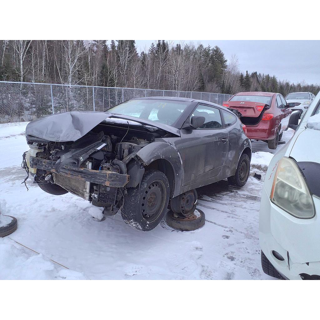 HYUNDAI VELOSTER 2012