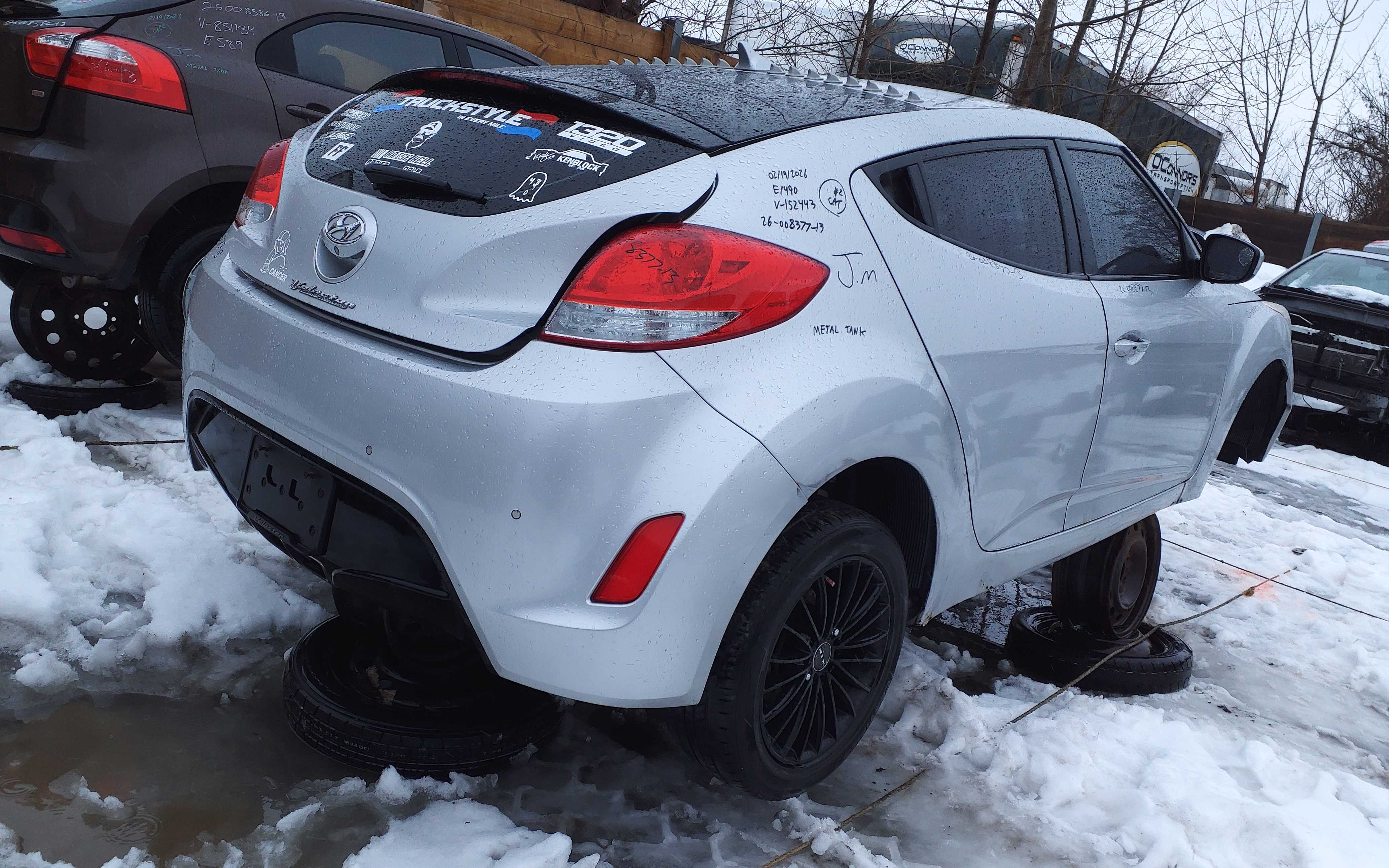 HYUNDAI VELOSTER 2013