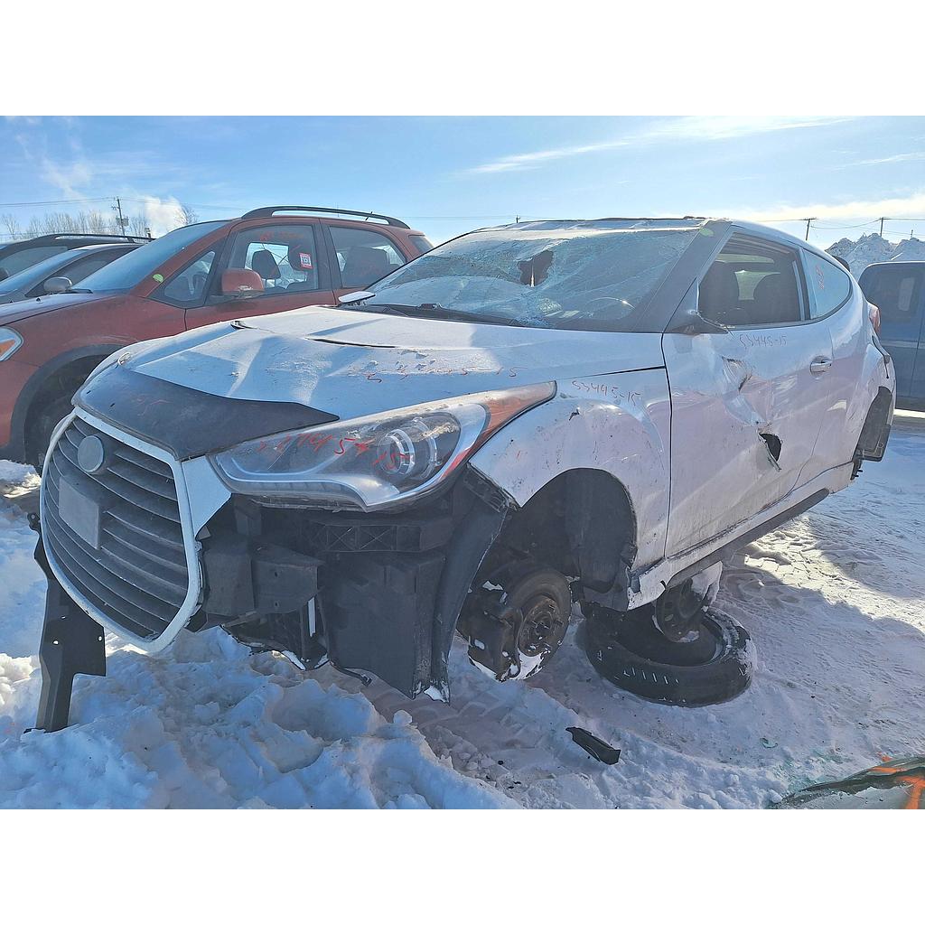 HYUNDAI VELOSTER 2015