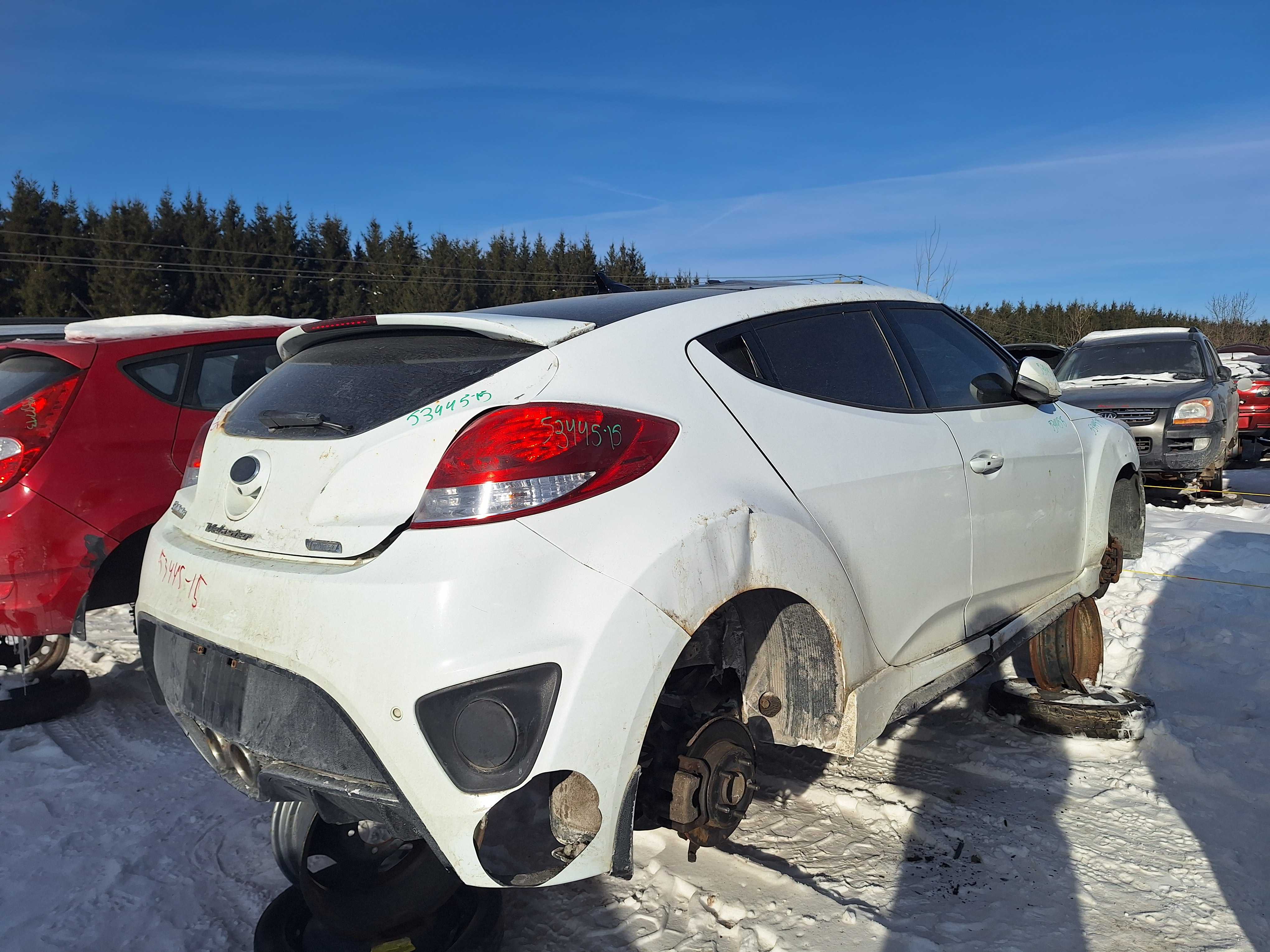 HYUNDAI VELOSTER 2015