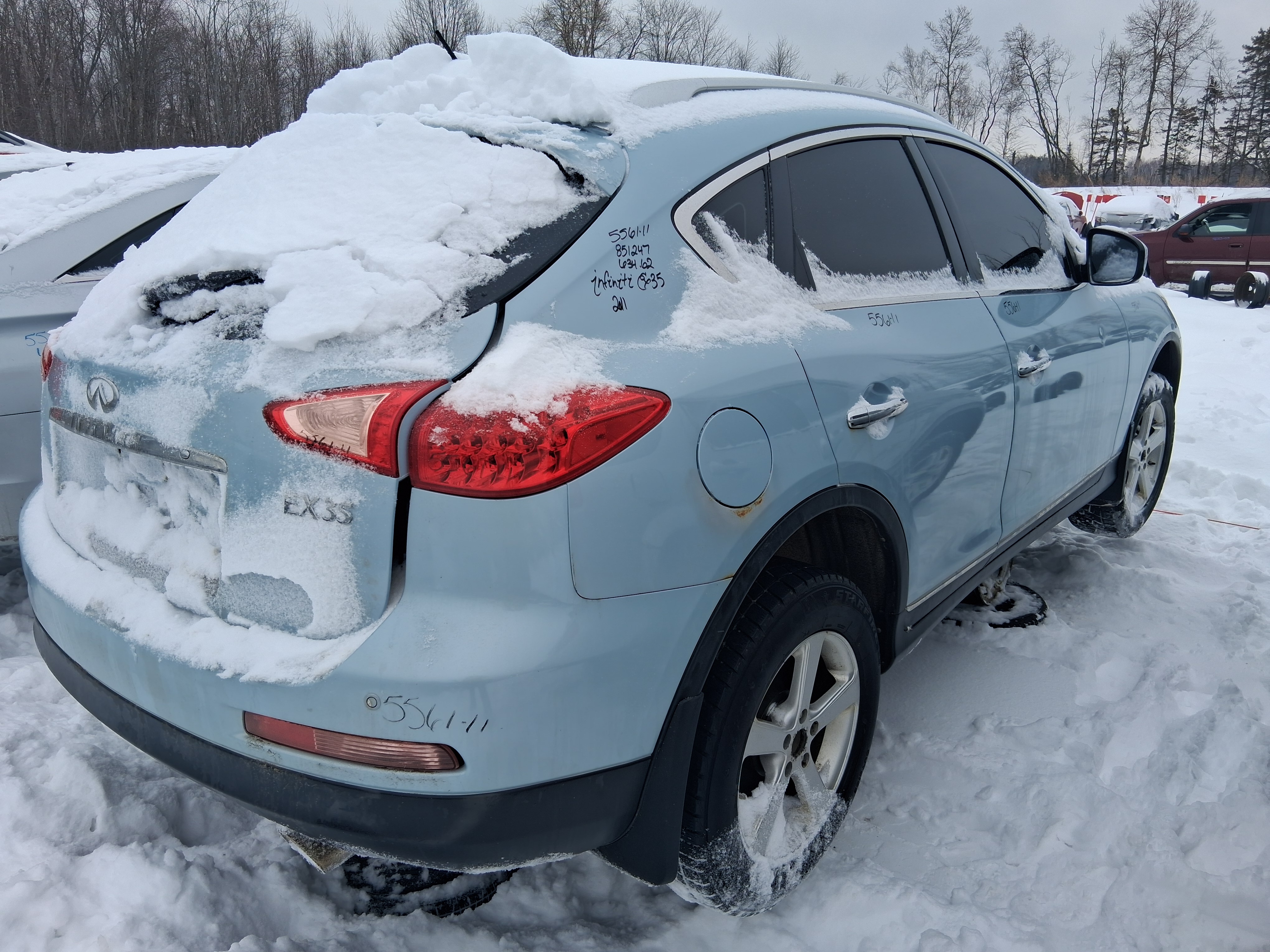 INFINITI EX35 2011