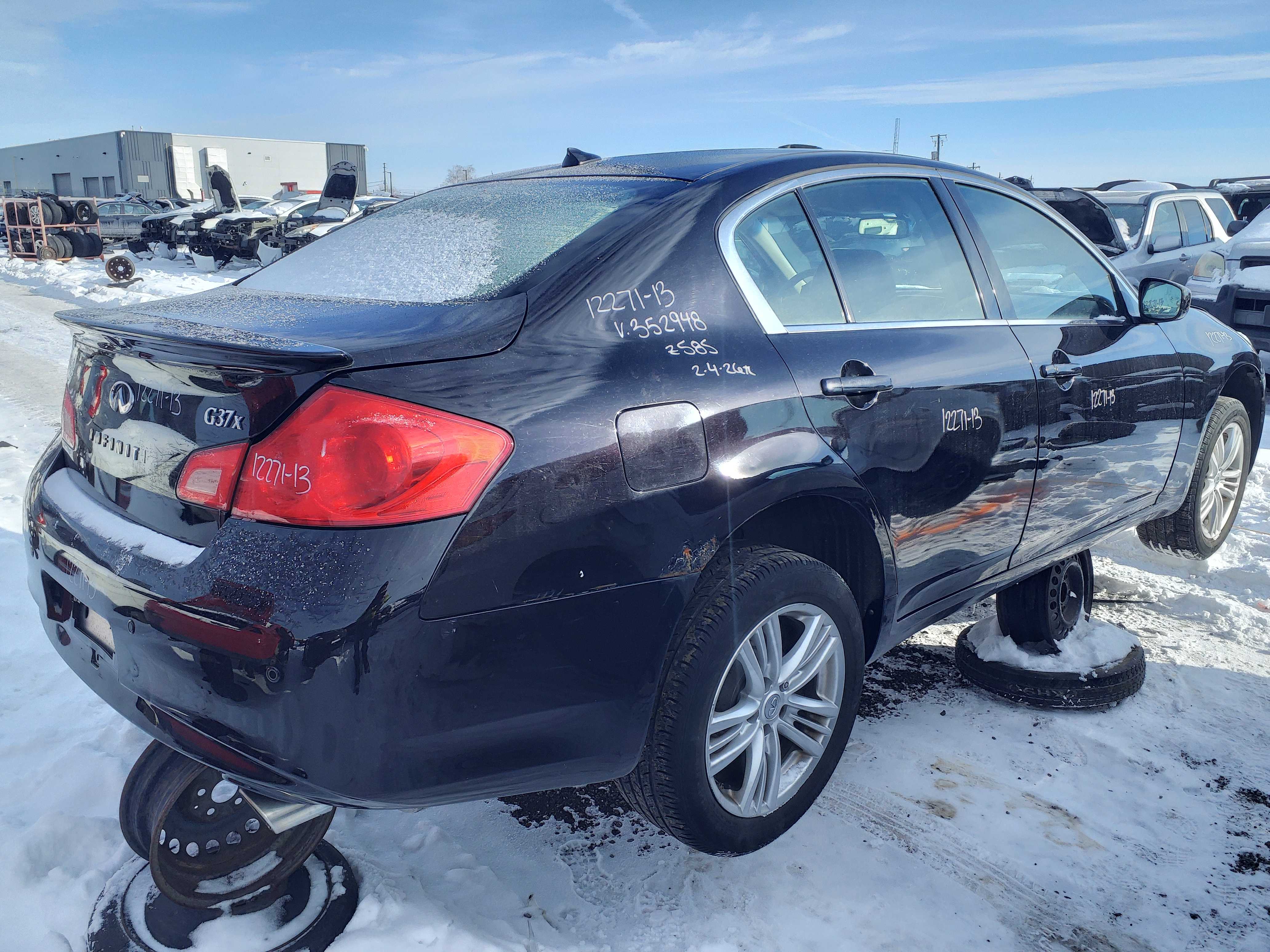 INFINITI G37 SEDAN 2013