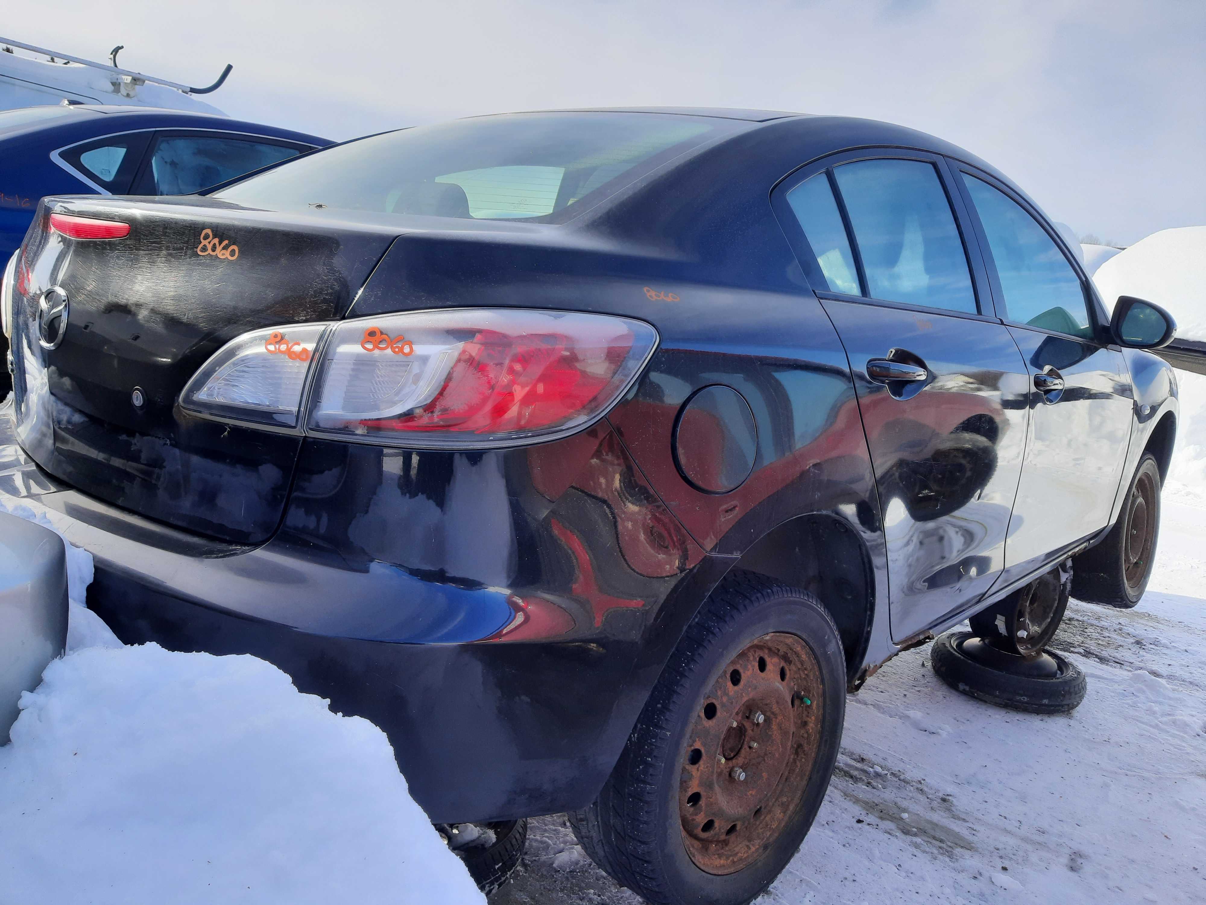 MAZDA MAZDA3 2010