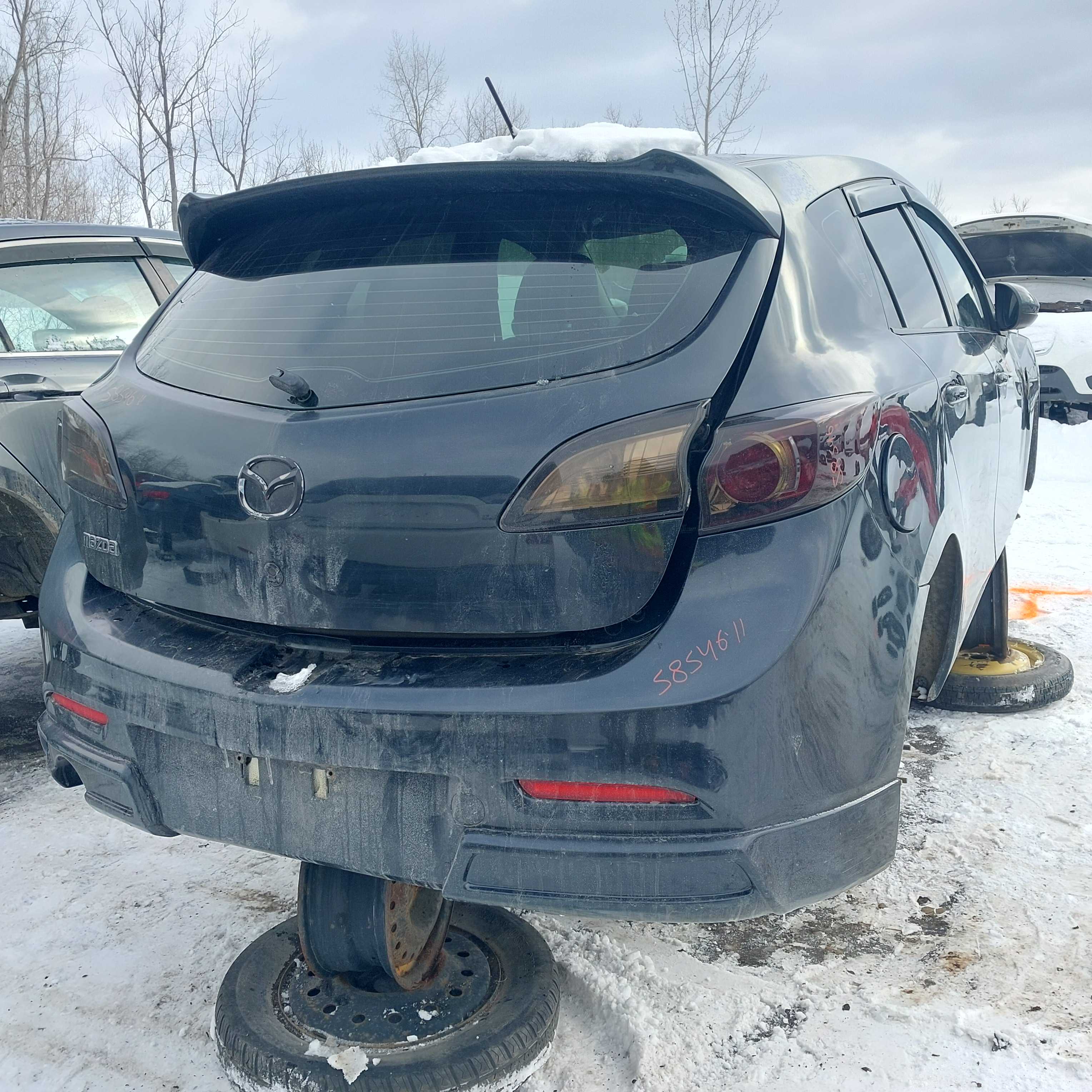 MAZDA MAZDA3 2011