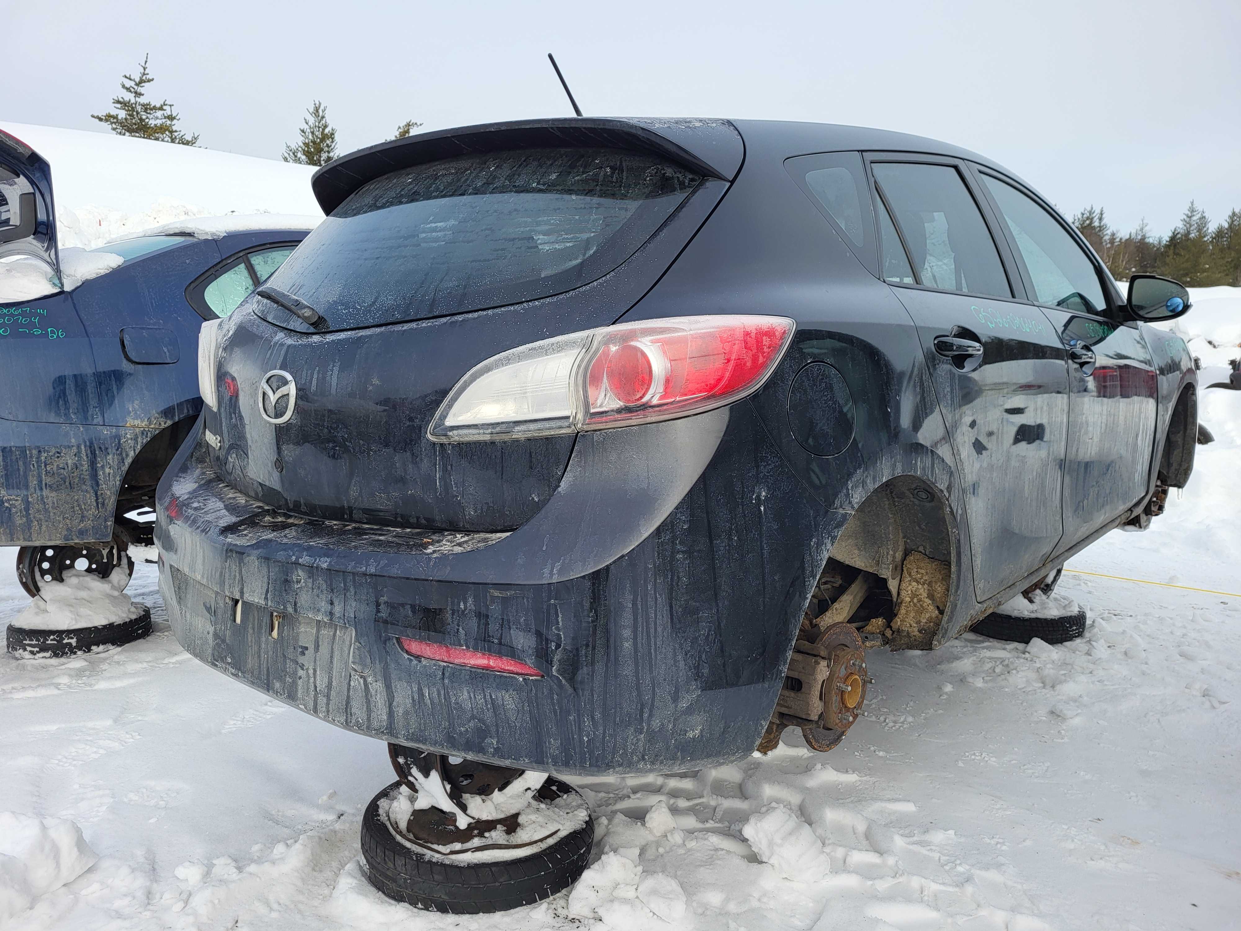 MAZDA MAZDA3 2011