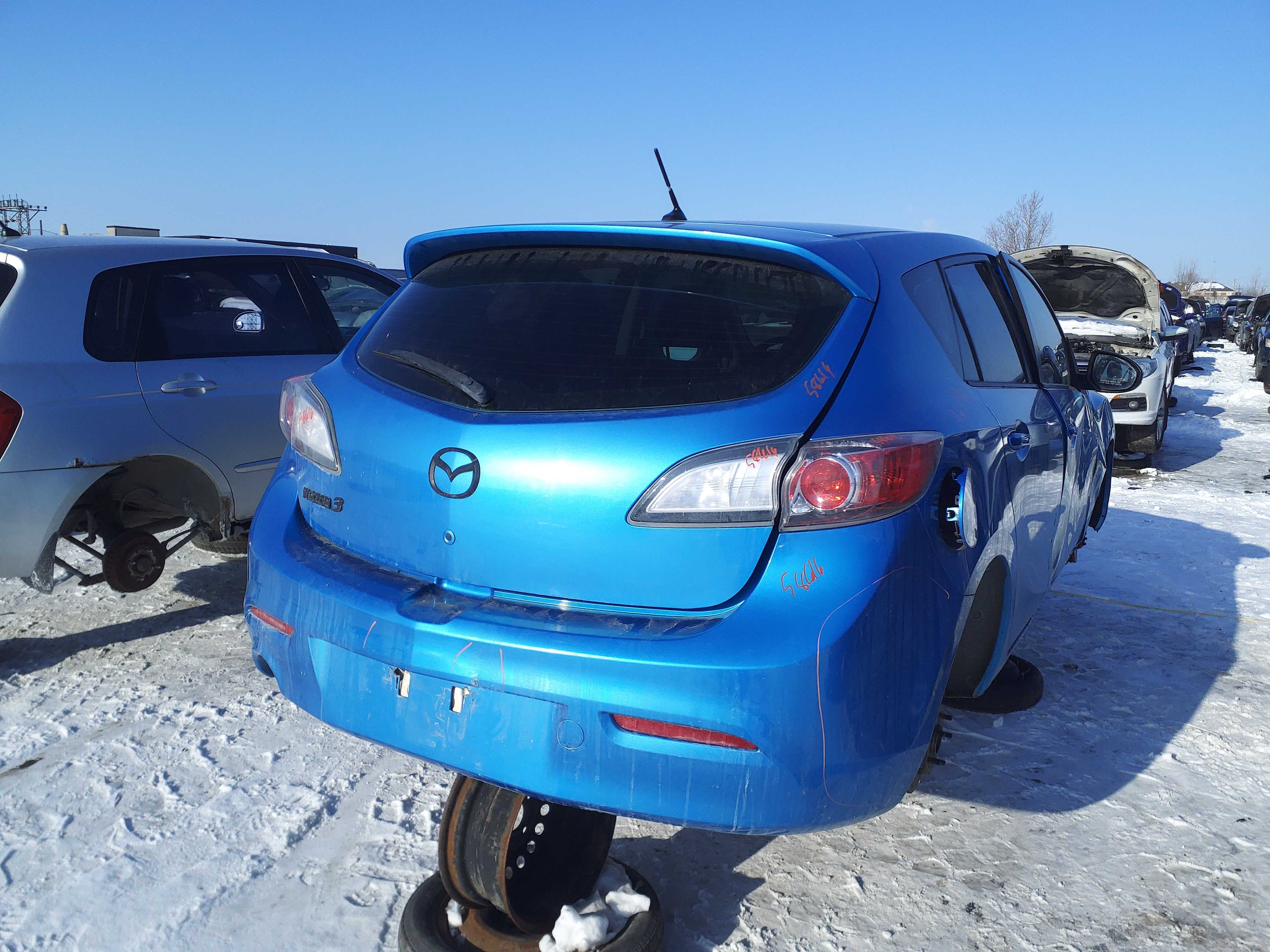 MAZDA MAZDA3 2011