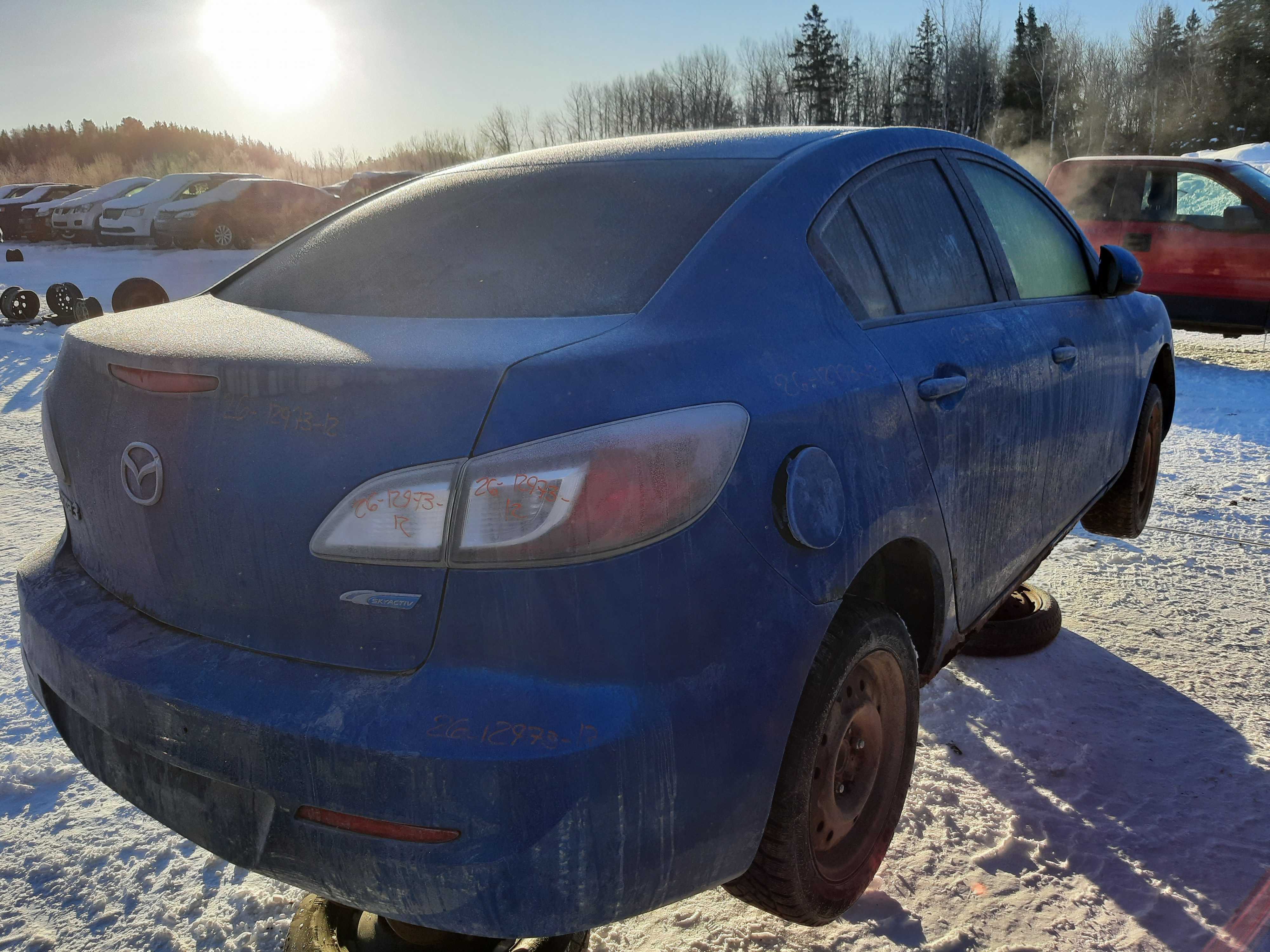 MAZDA MAZDA3 2012