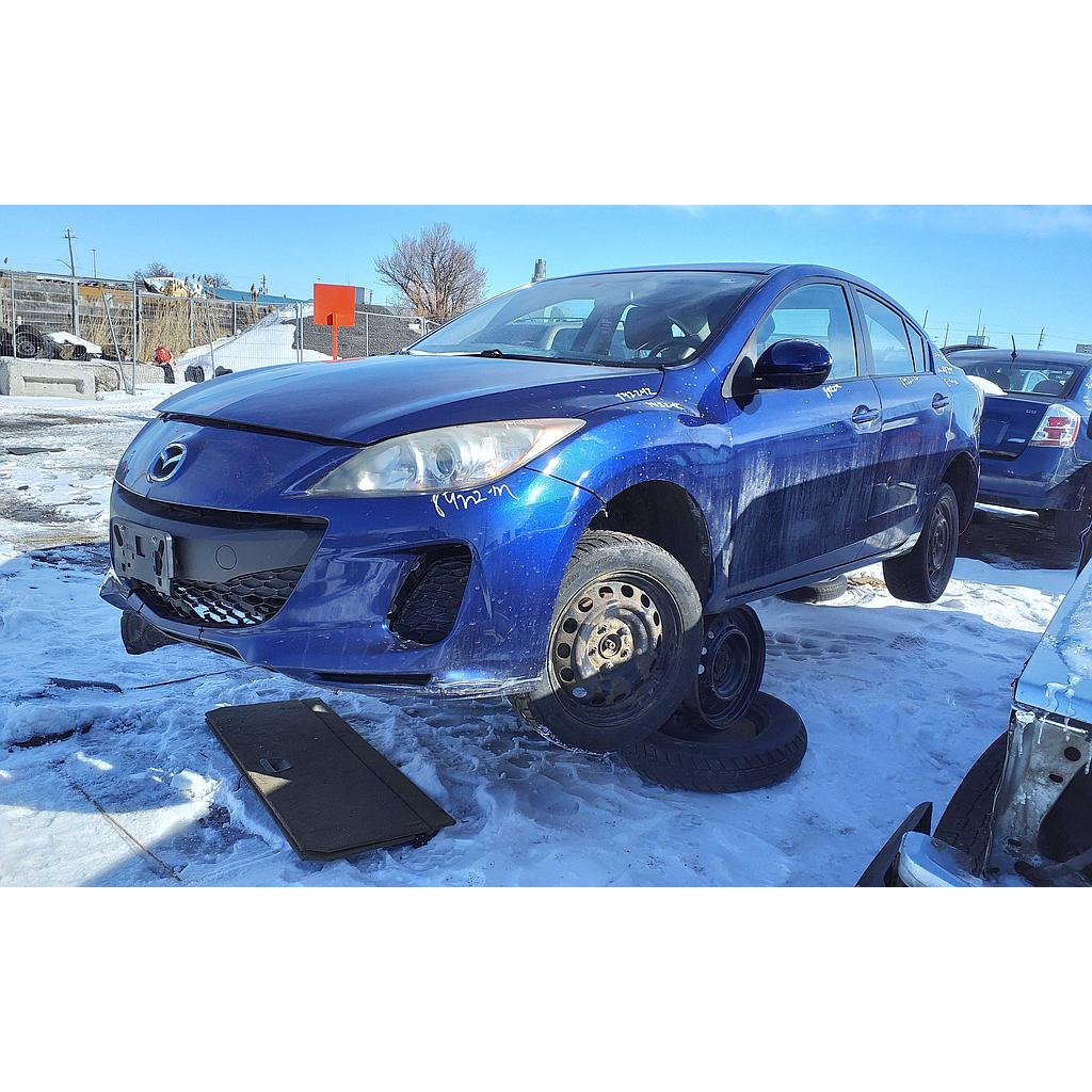 MAZDA MAZDA3 2012