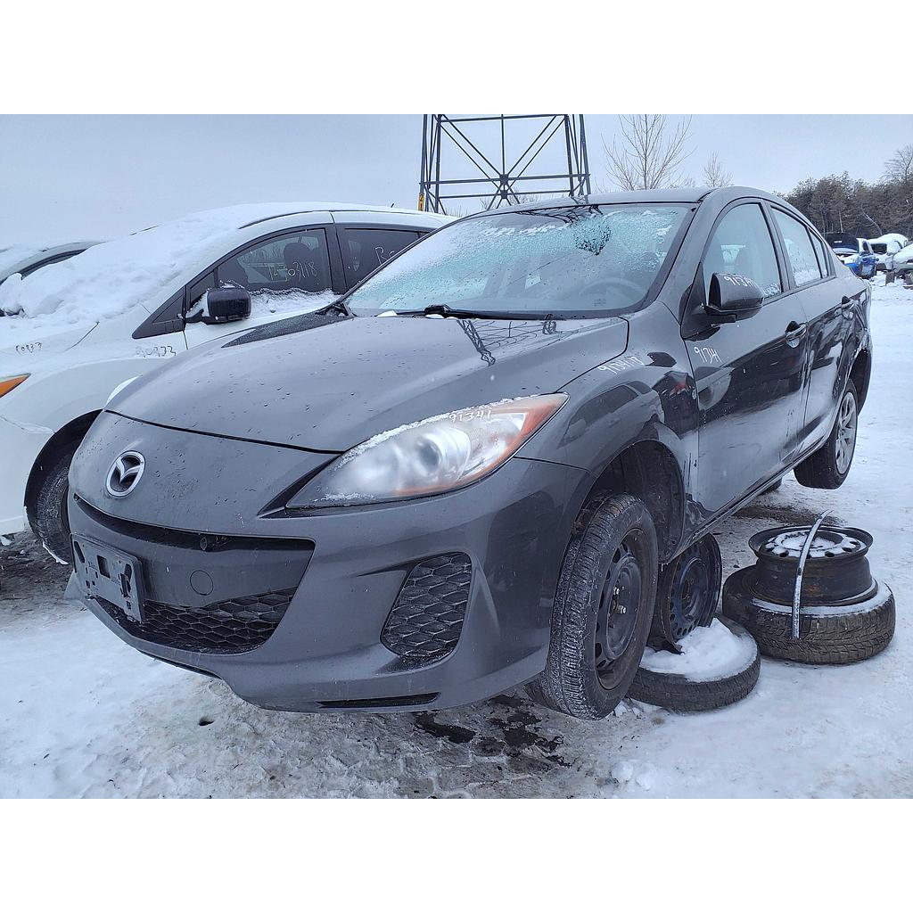 MAZDA MAZDA3 2013