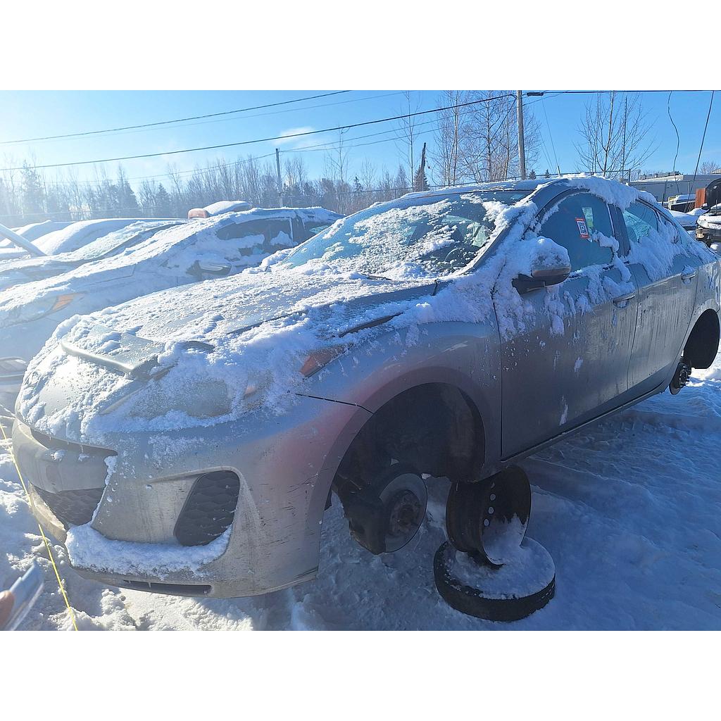 MAZDA MAZDA3 2013