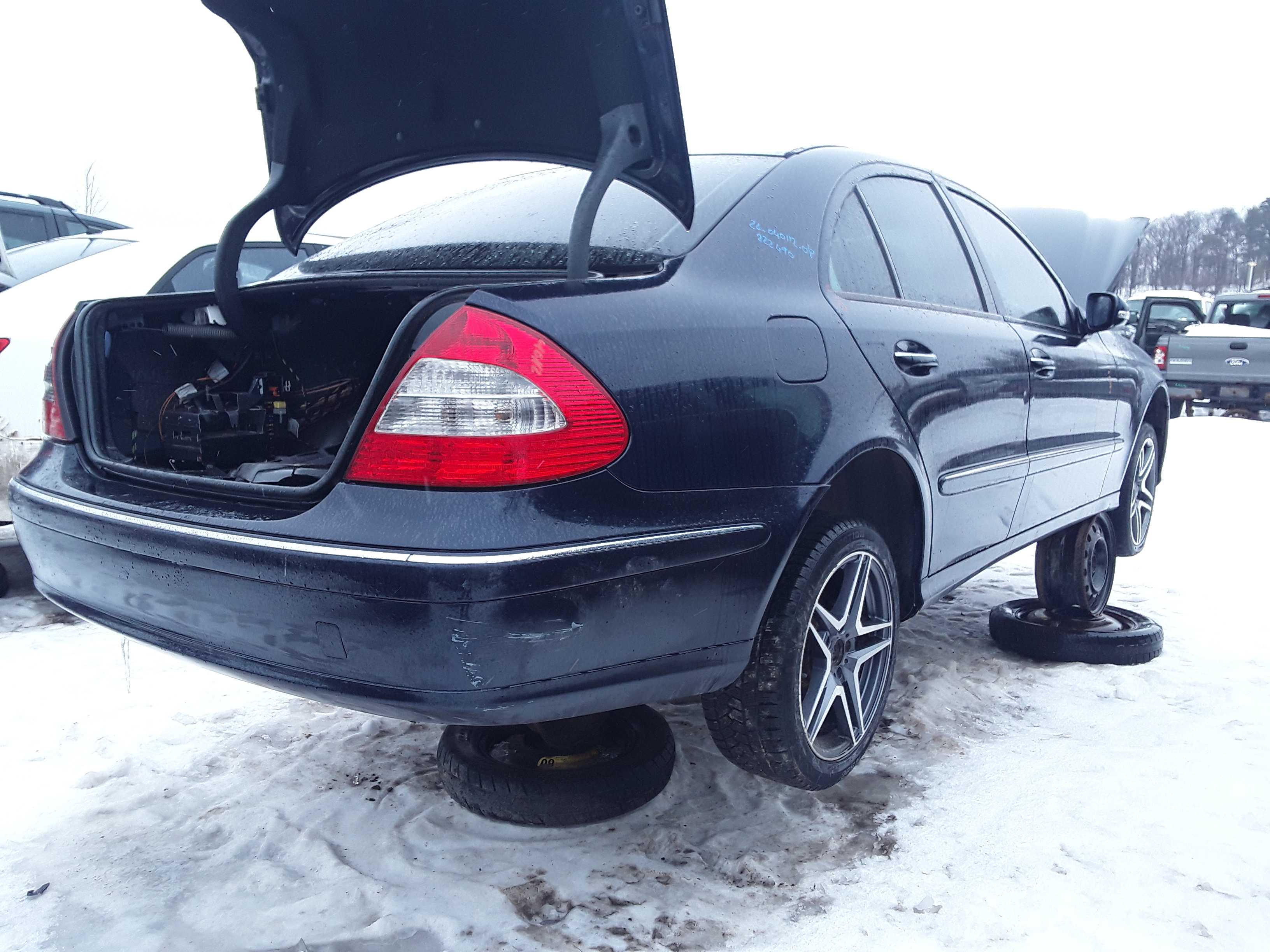 MERCEDES-BENZ E-CLASS 2008