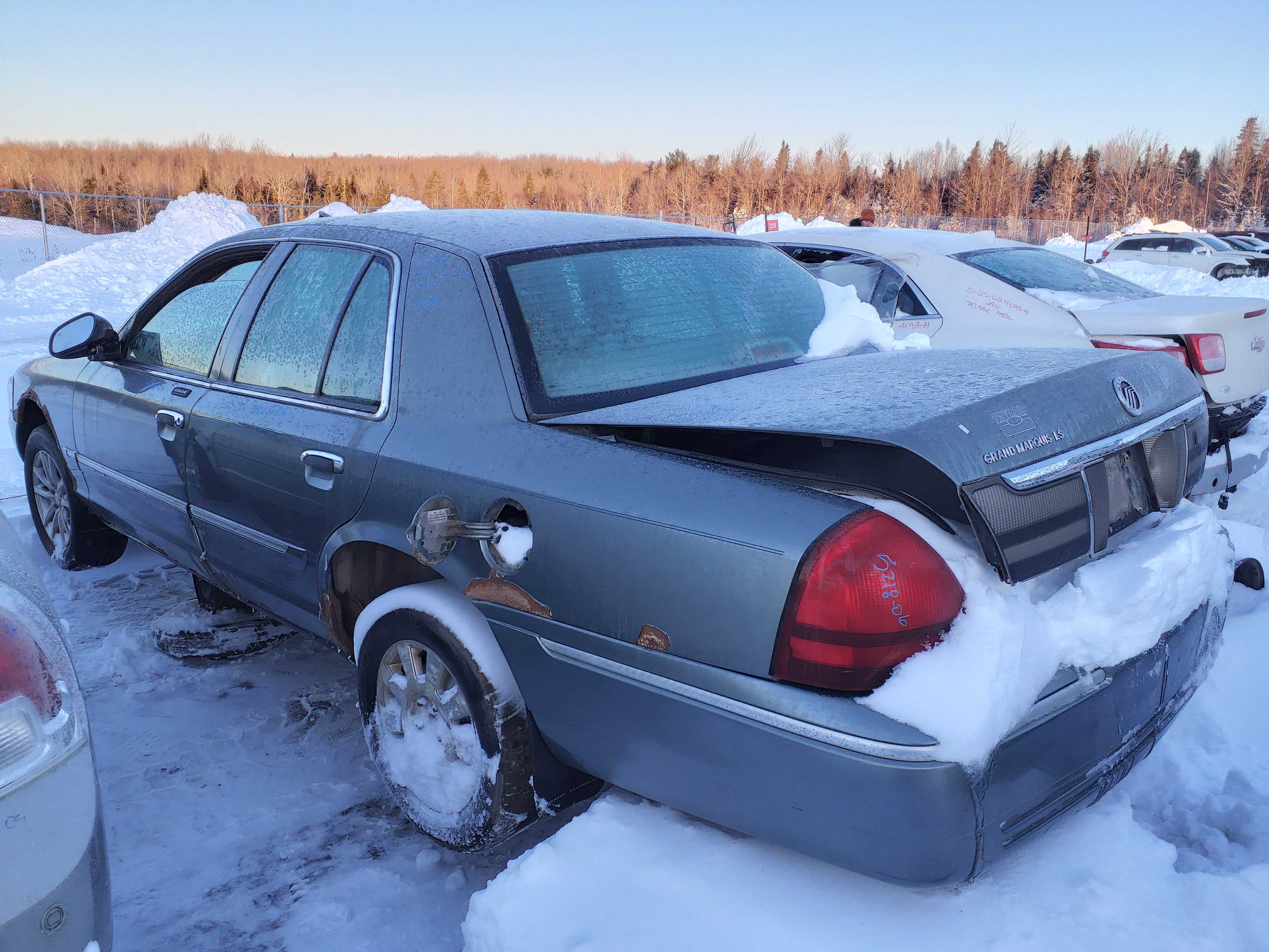 MERCURY GRAND MARQUIS 2006