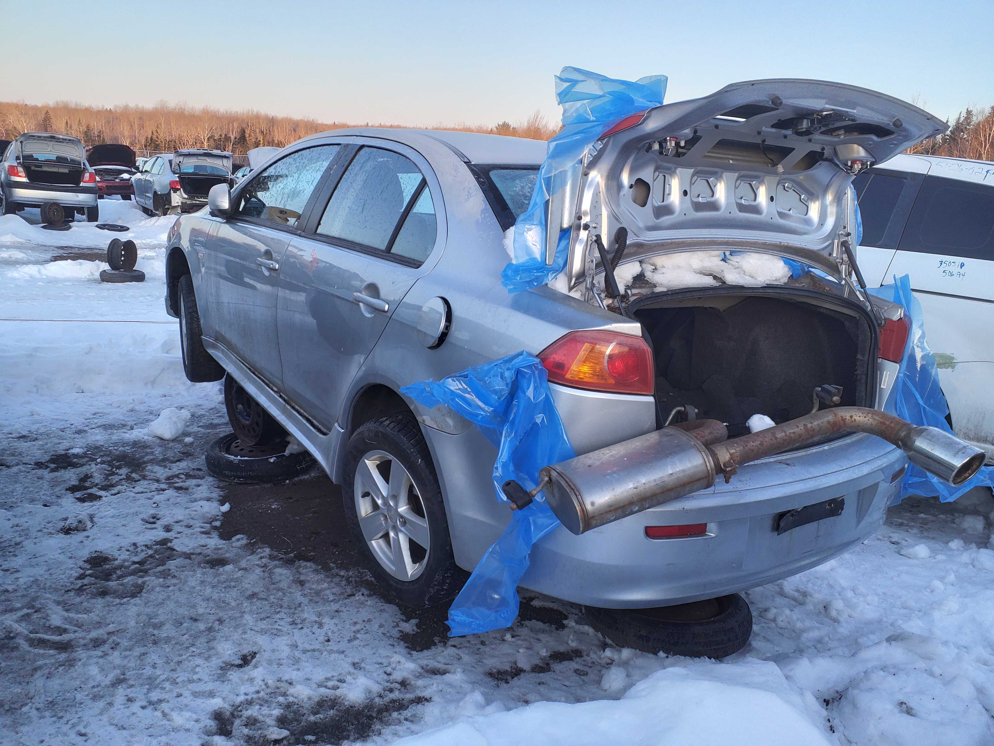 MITSUBISHI LANCER 2009