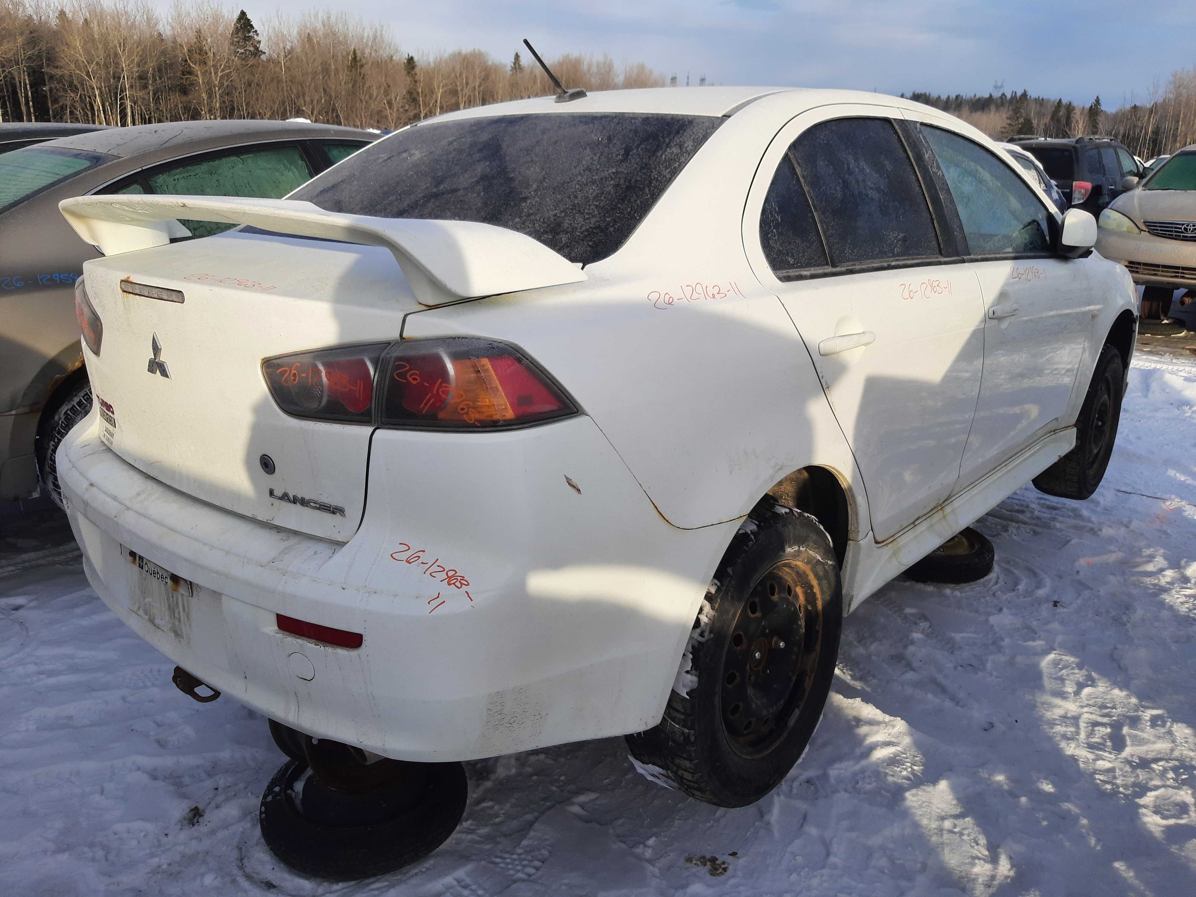 MITSUBISHI LANCER 2011