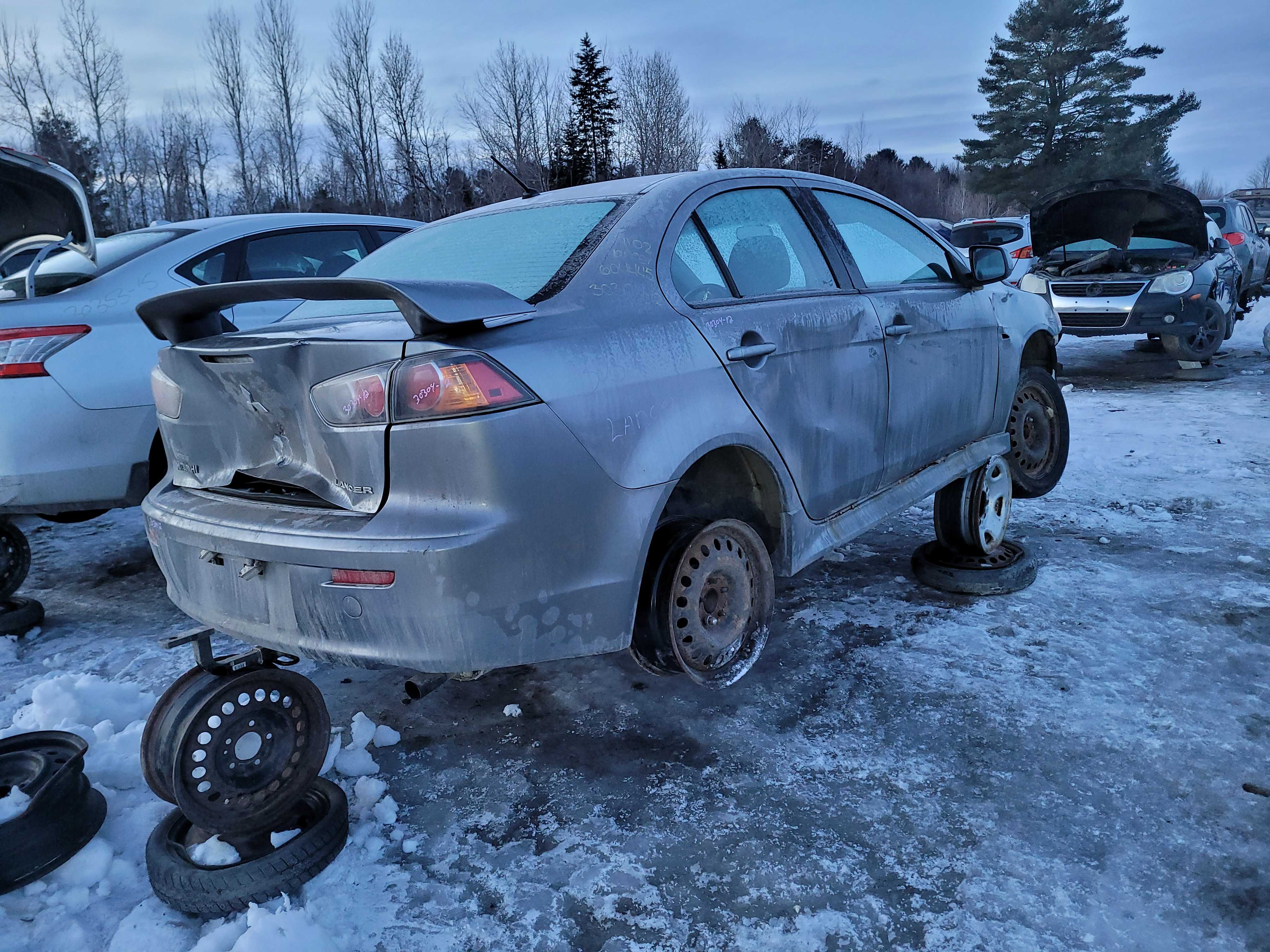 MITSUBISHI LANCER 2012