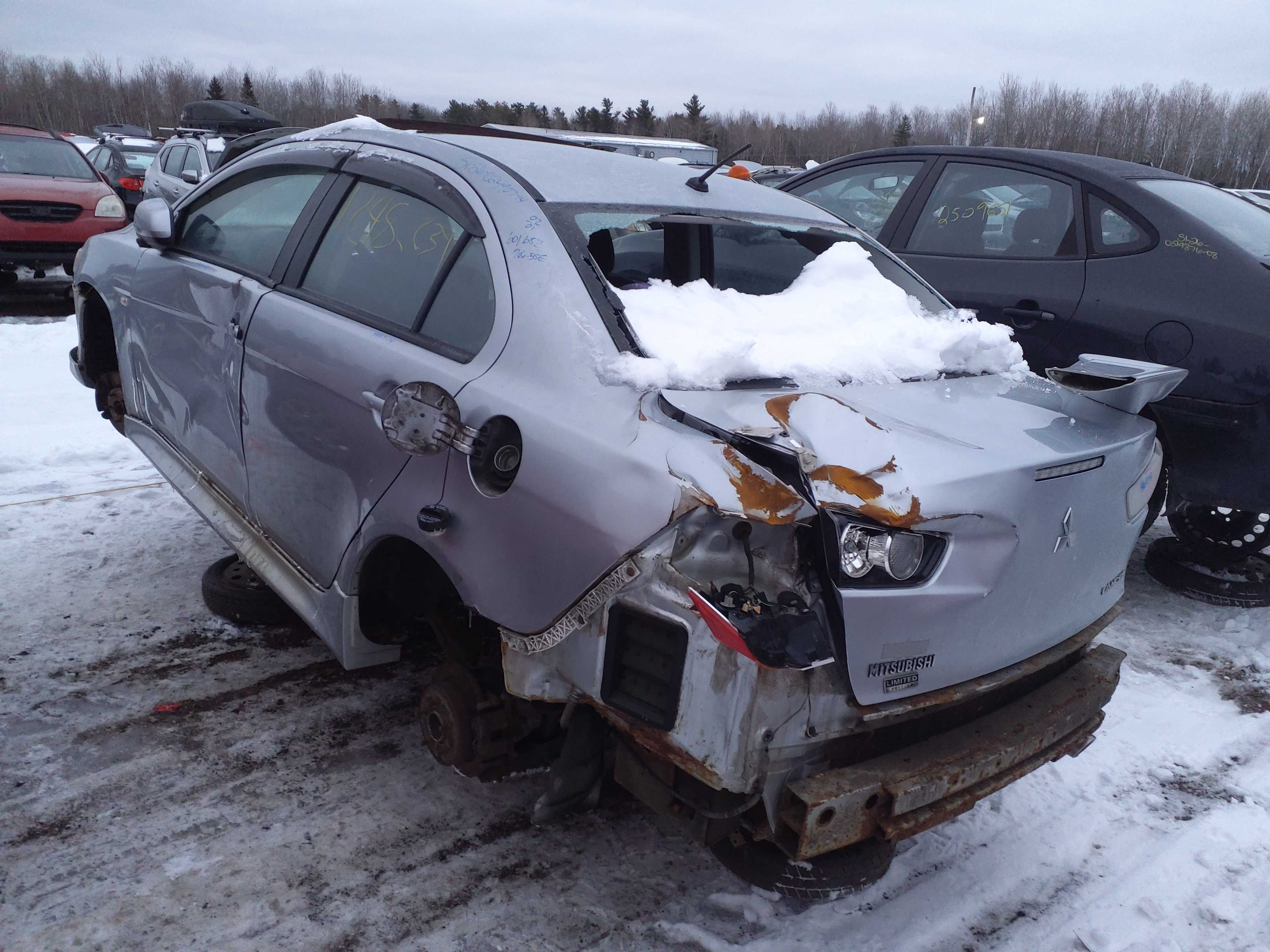 MITSUBISHI LANCER 2014