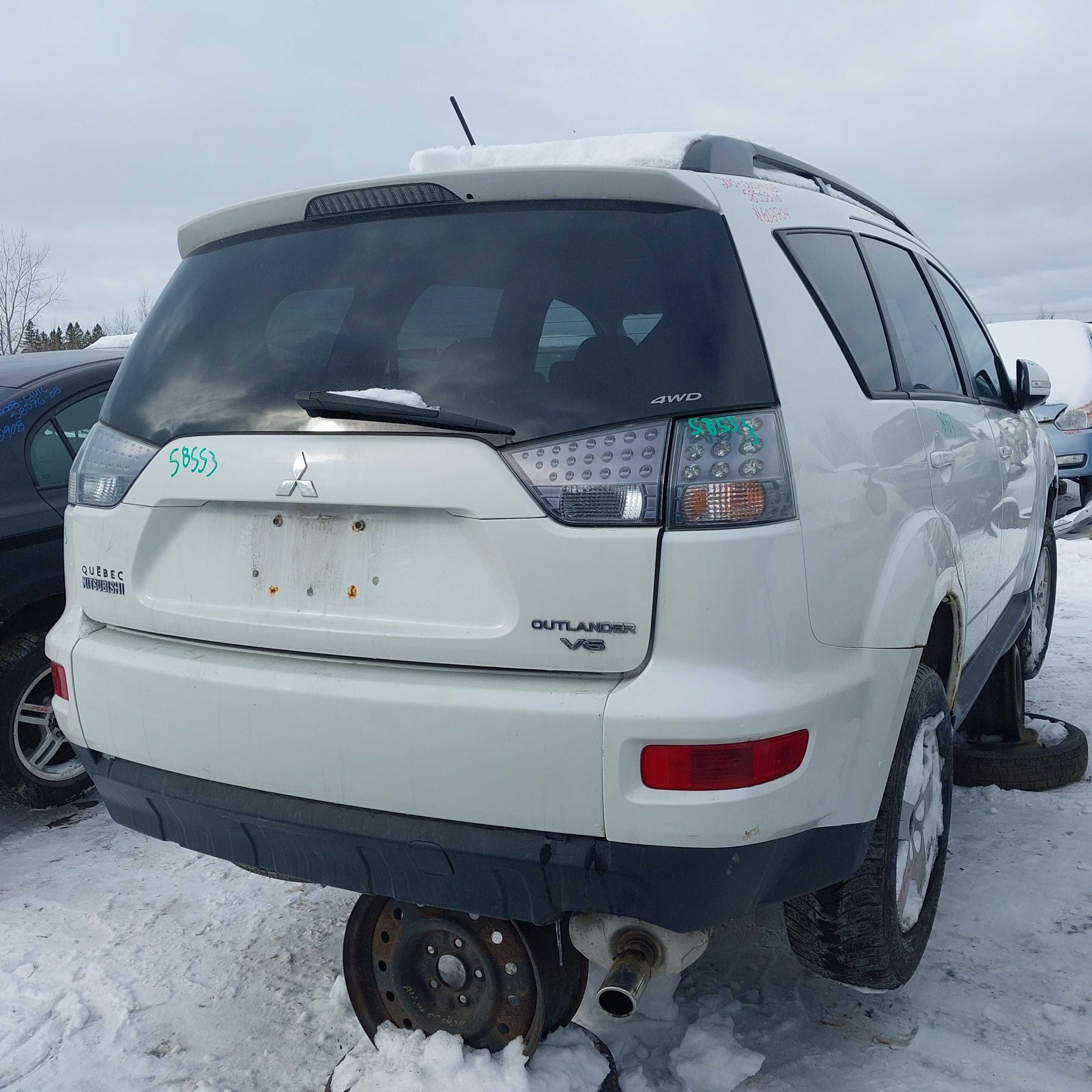 MITSUBISHI OUTLANDER 2010