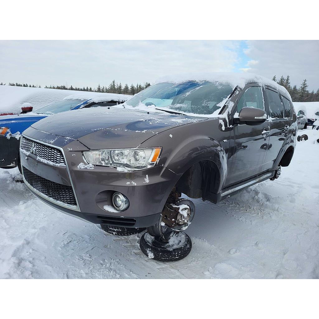 MITSUBISHI OUTLANDER 2012